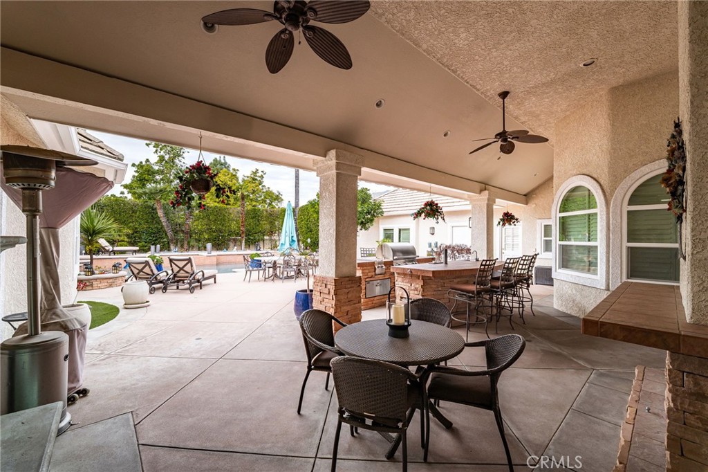 Upland, California, 91784, United States, 5 Bedrooms Bedrooms, ,6 BathroomsBathrooms,Residential,For Sale,2016582