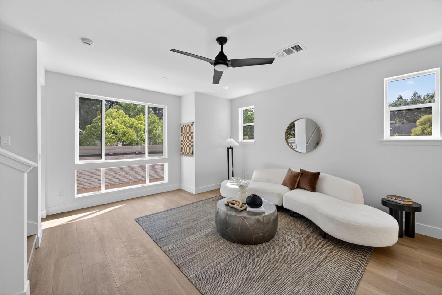 Redwood City, California, 94061, United States, 4 Bedrooms Bedrooms, ,3 BathroomsBathrooms,Residential,For Sale,1988183