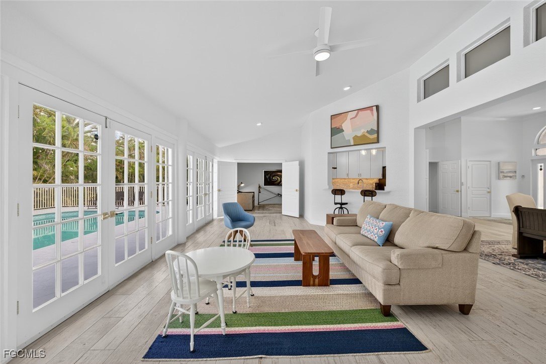 Fort Myers, Florida, 33908, United States, 3 Bedrooms Bedrooms, ,3 BathroomsBathrooms,Residential,For Sale,1973710