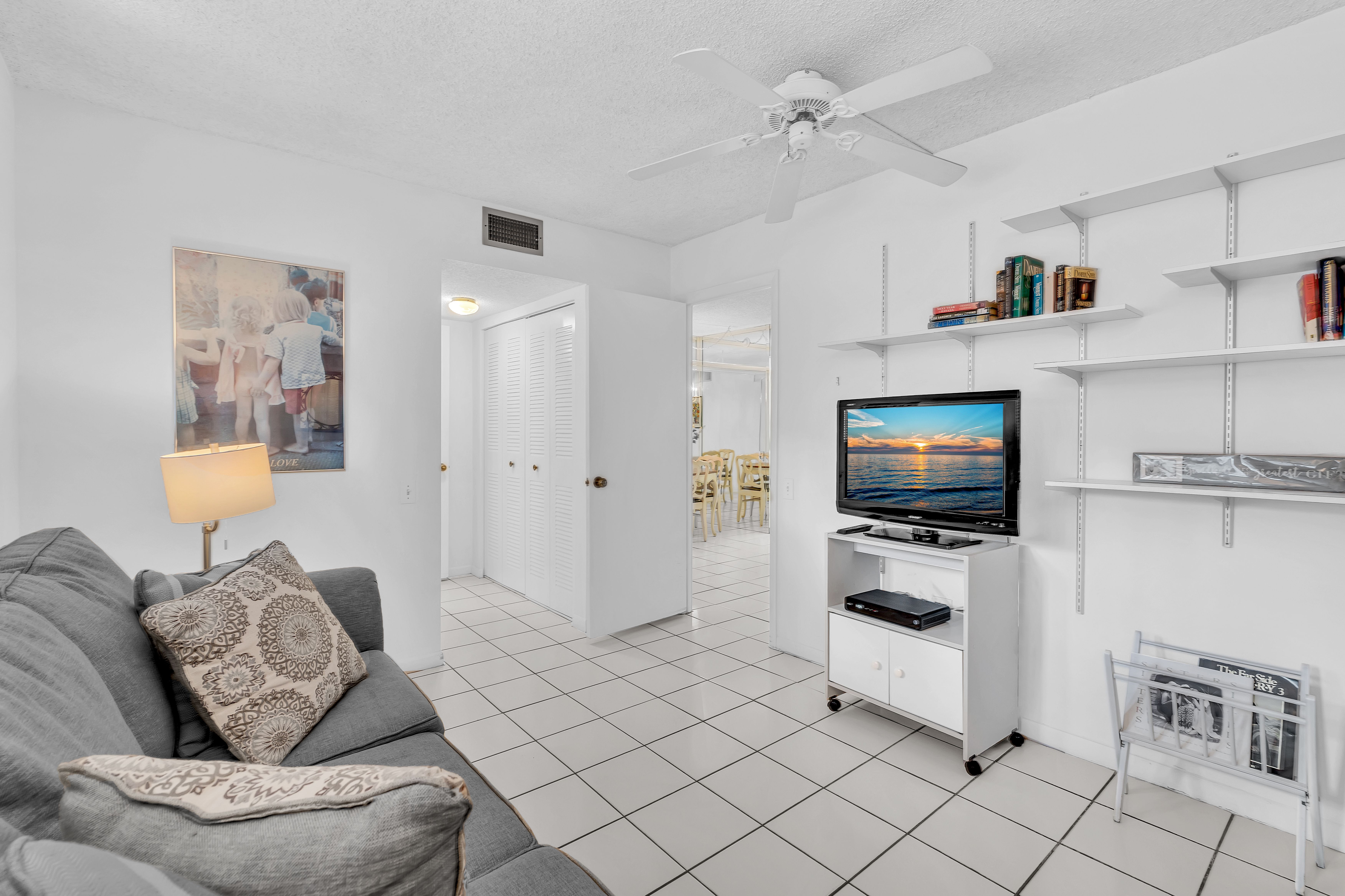  9360 Lime Bay Blvd, Tamarac, FL, 33321 - 物件實景