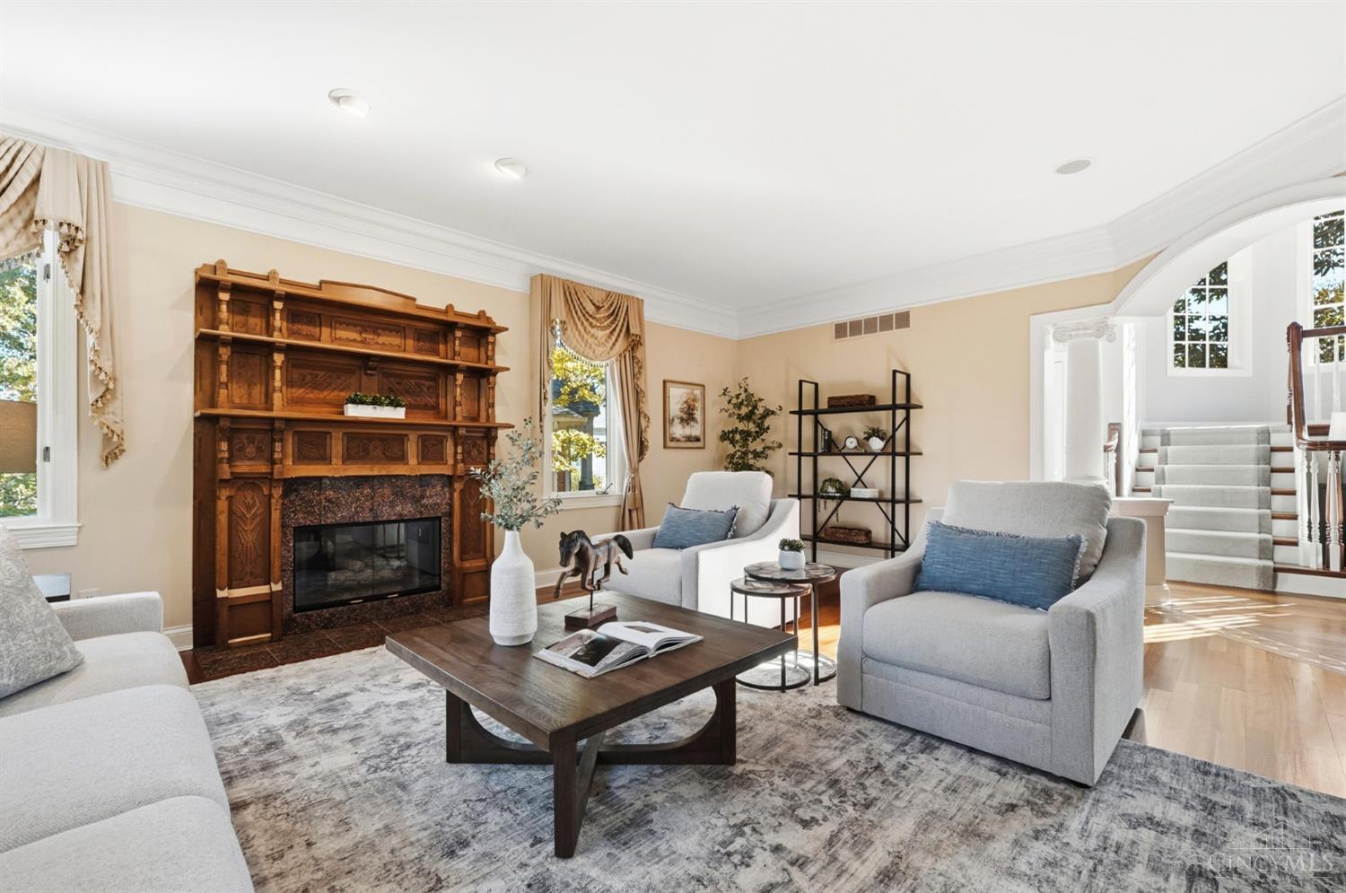 Anderson Twp, Ohio, 45230, United States, 5 Bedrooms Bedrooms, ,6 BathroomsBathrooms,Residential,For Sale,1988245