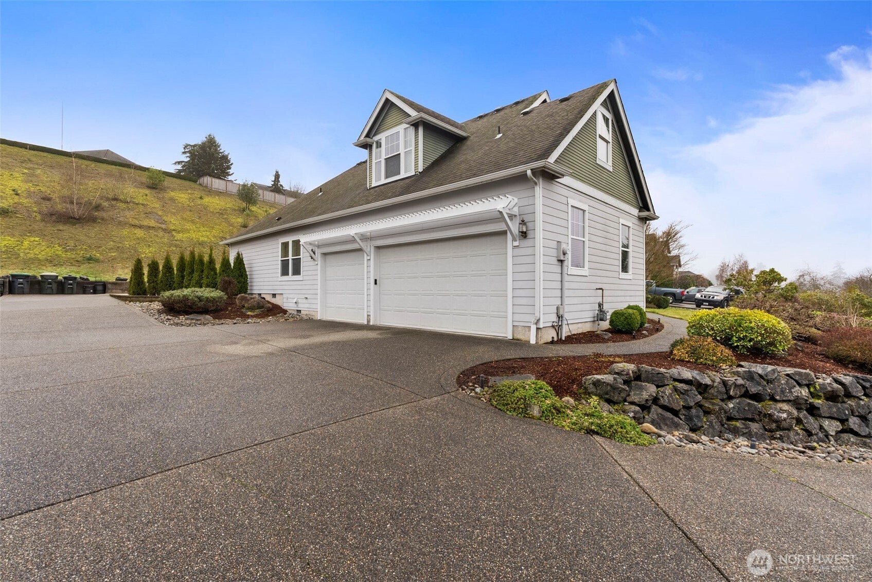 Olympia, Washington, 98513, United States, 3 Bedrooms Bedrooms, ,3 BathroomsBathrooms,Residential,For Sale,2012121