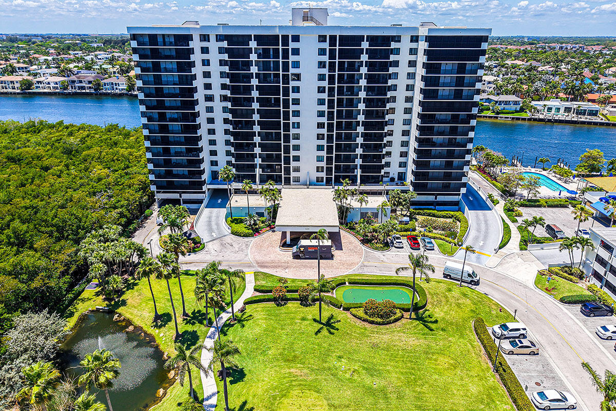 Highland Beach, Florida, 33487, United States, 2 Bedrooms Bedrooms, ,2 BathroomsBathrooms,Residential,For Sale,1912479