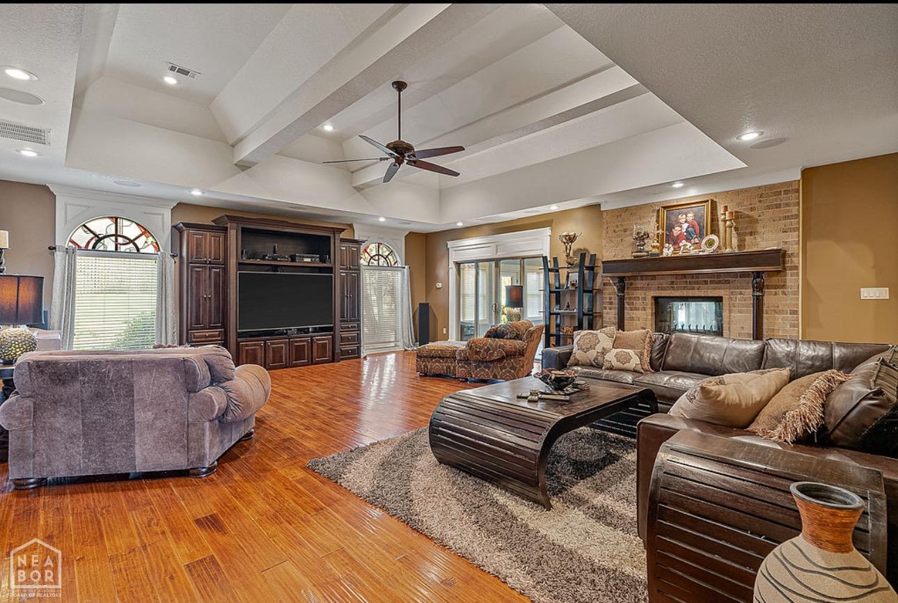 Jonesboro, Arkansas, 72404, United States, 5 Bedrooms Bedrooms, ,5 BathroomsBathrooms,Residential,For Sale,1981744