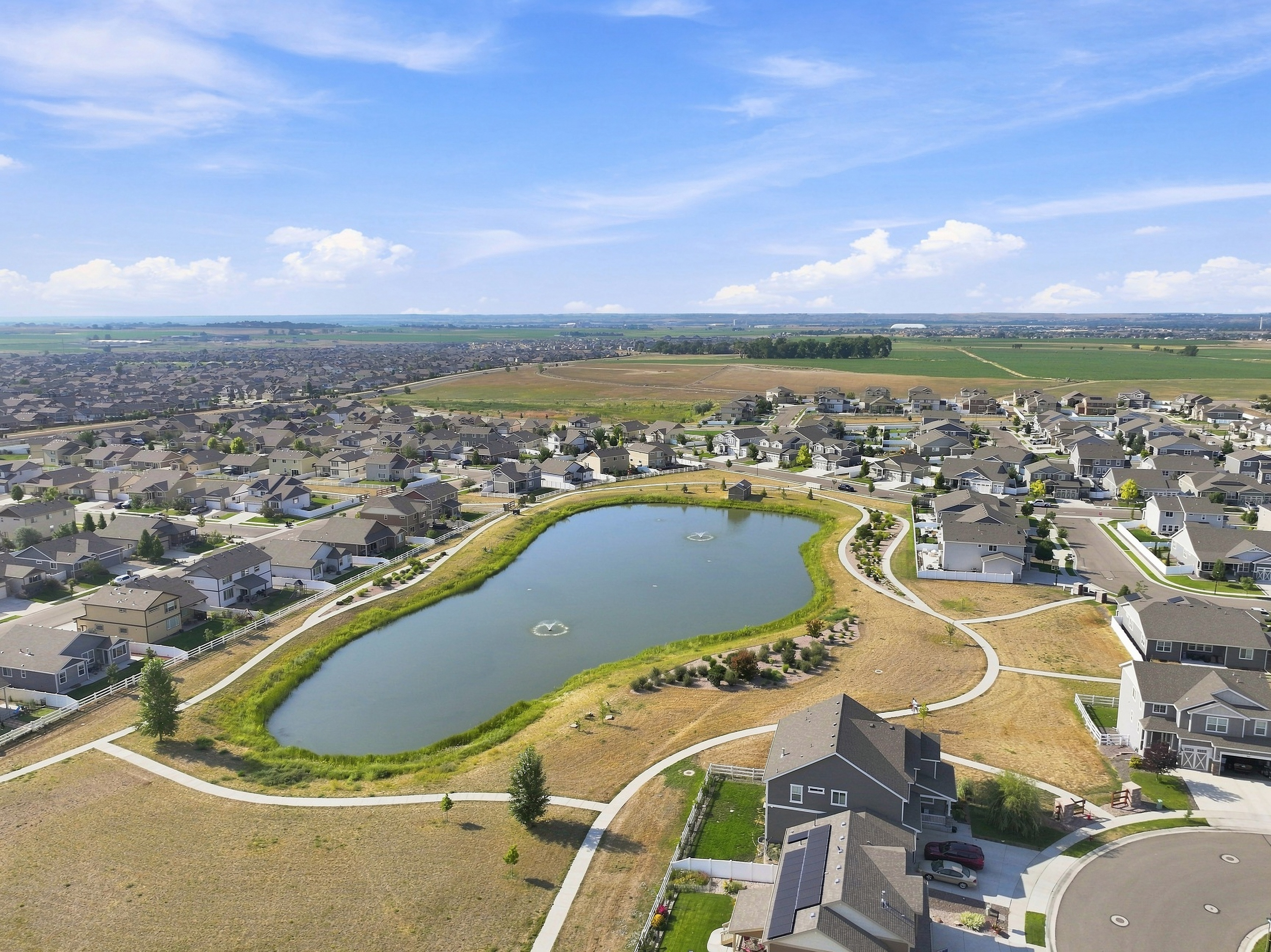  Modern Comfort Meets Everyday Function at 1123 Ibex Drive - 物件實景