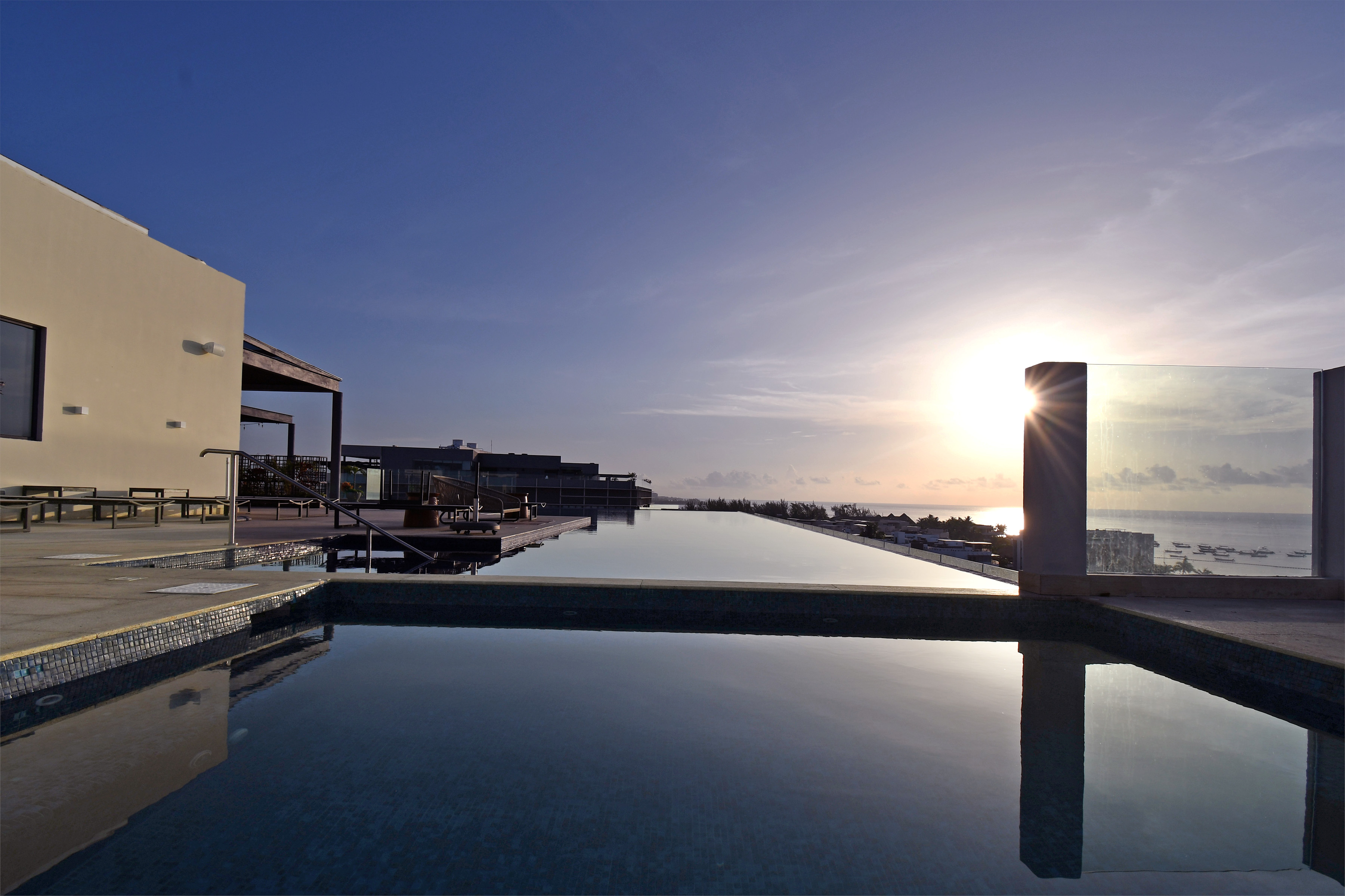  Three-Bedroom Blue Horizon Penthouse - 物件實景