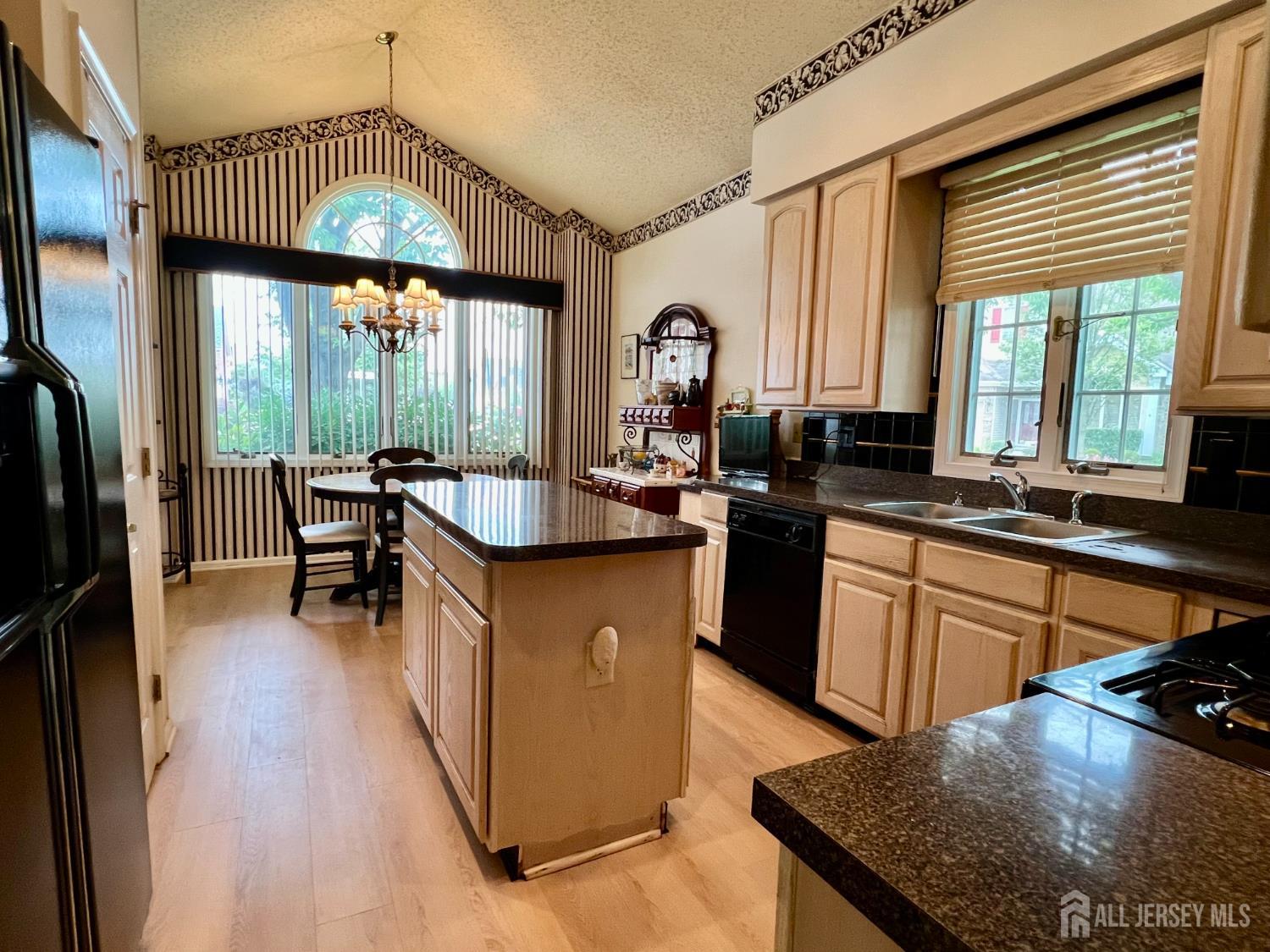 Monroe, New Jersey, 08831, United States, 2 Bedrooms Bedrooms, ,2 BathroomsBathrooms,Residential,For Sale,1896890