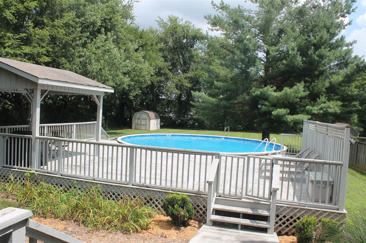 Alvaton, Kentucky, 42122, United States, 5 Bedrooms Bedrooms, ,4 BathroomsBathrooms,Residential,For Sale,1908612