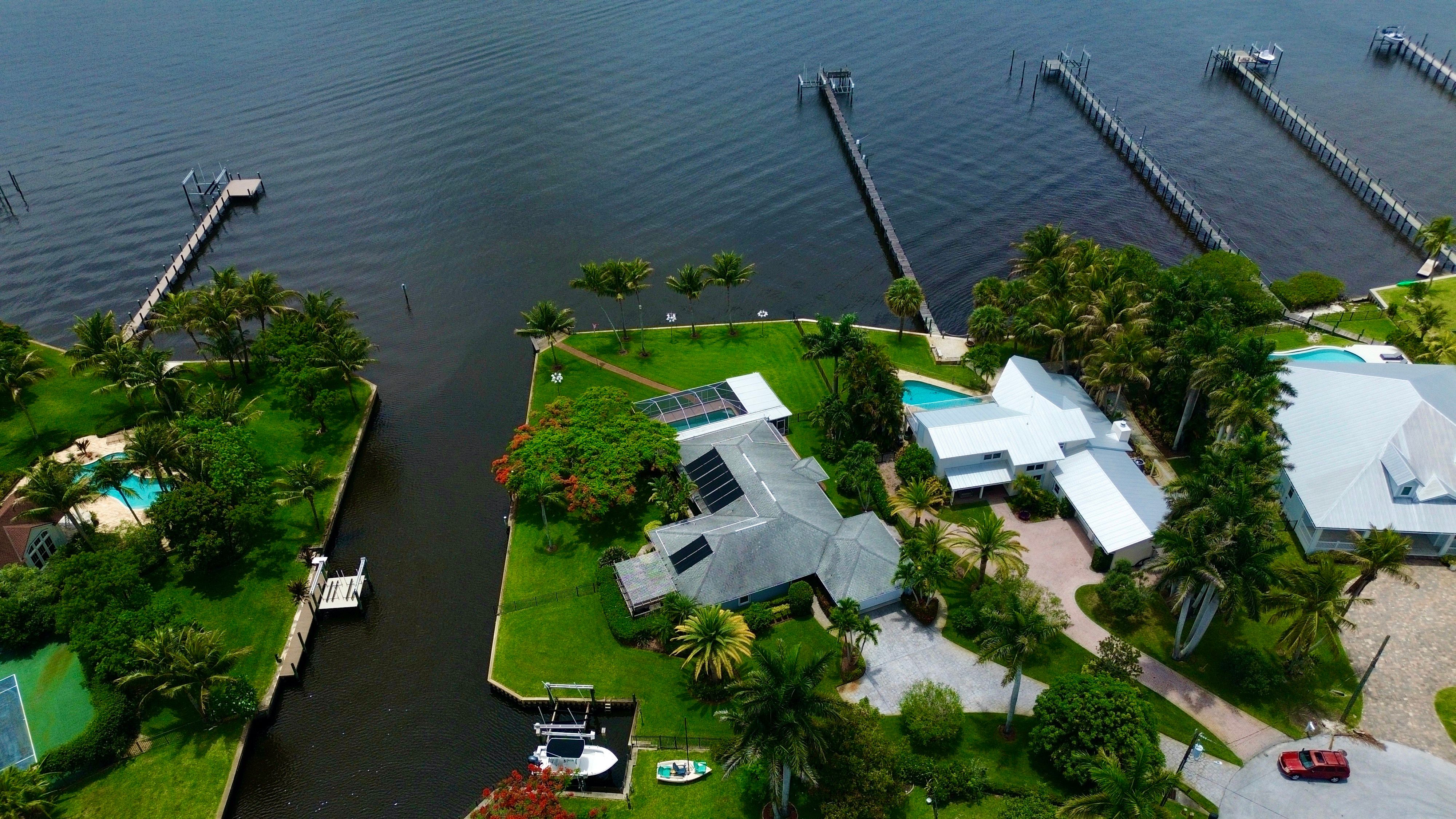  1910 NW Cove Circle, Stuart, FL, 34994 - 物件實景