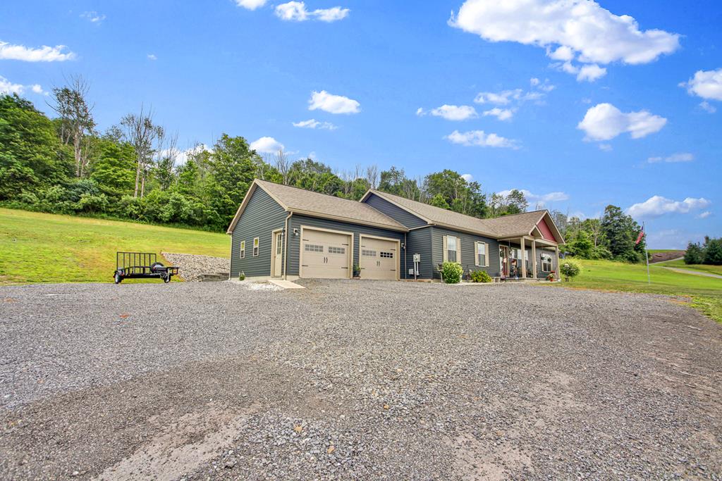 Wellsboro, Pennsylvania, 16901, United States, 3 Bedrooms Bedrooms, ,2 BathroomsBathrooms,Residential,For Sale,1921968