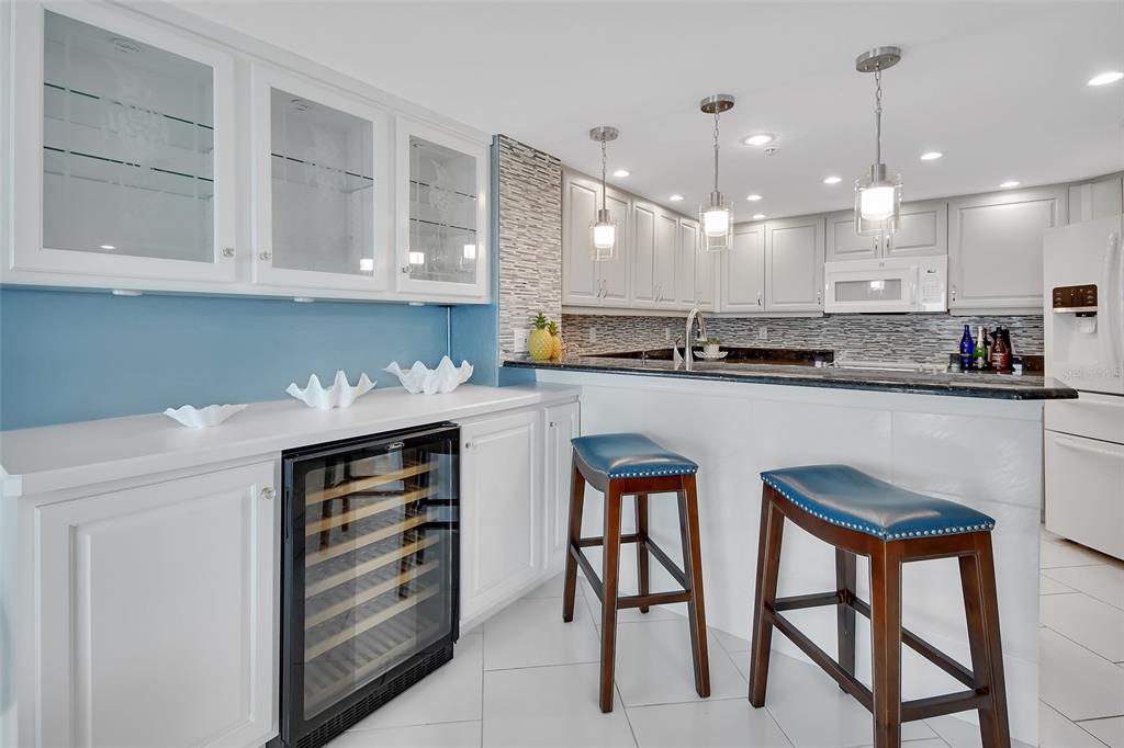 Daytona Beach Shores, Florida, 32118, United States, 2 Bedrooms Bedrooms, ,2 BathroomsBathrooms,Residential,For Sale,1906668