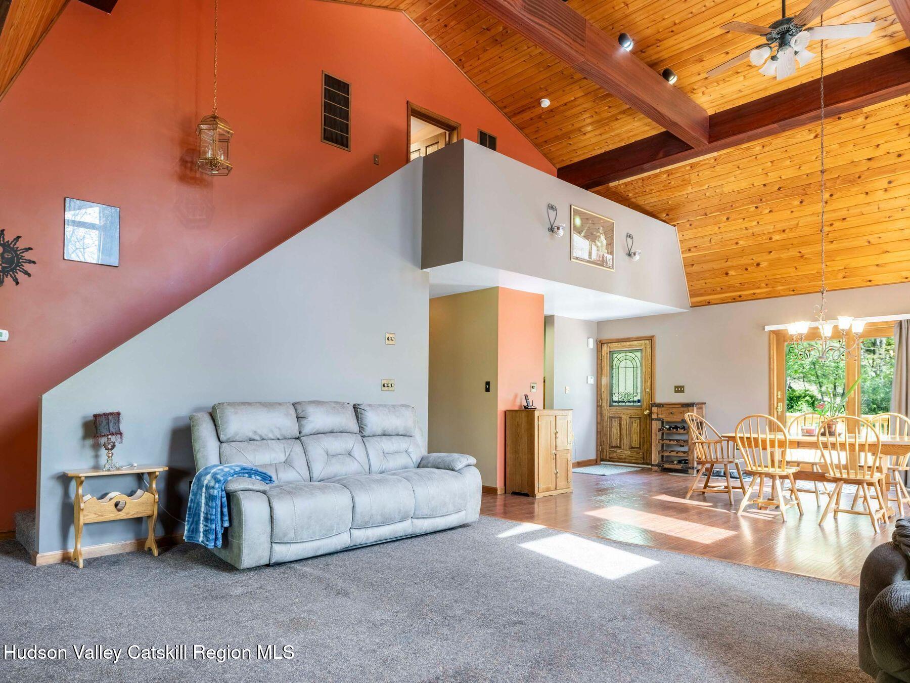 Stone Ridge, New York, 12484, United States, 4 Bedrooms Bedrooms, ,2 BathroomsBathrooms,Residential,For Sale,1804988