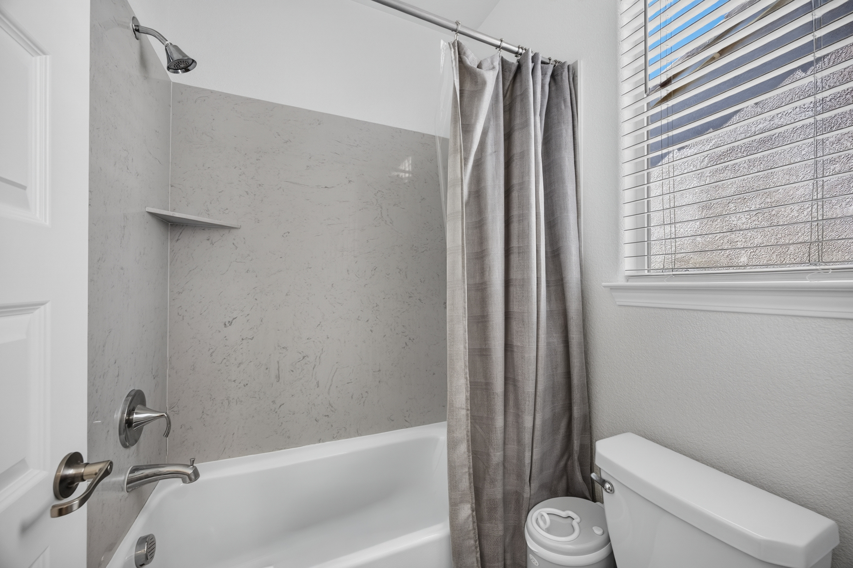  6016 Waddington Way, Roseville, CA, 95747 - 物件實景
