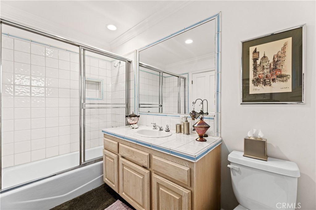 Encino, California, 91436, United States, 6 Bedrooms Bedrooms, ,7 BathroomsBathrooms,Residential,For Sale,1974550