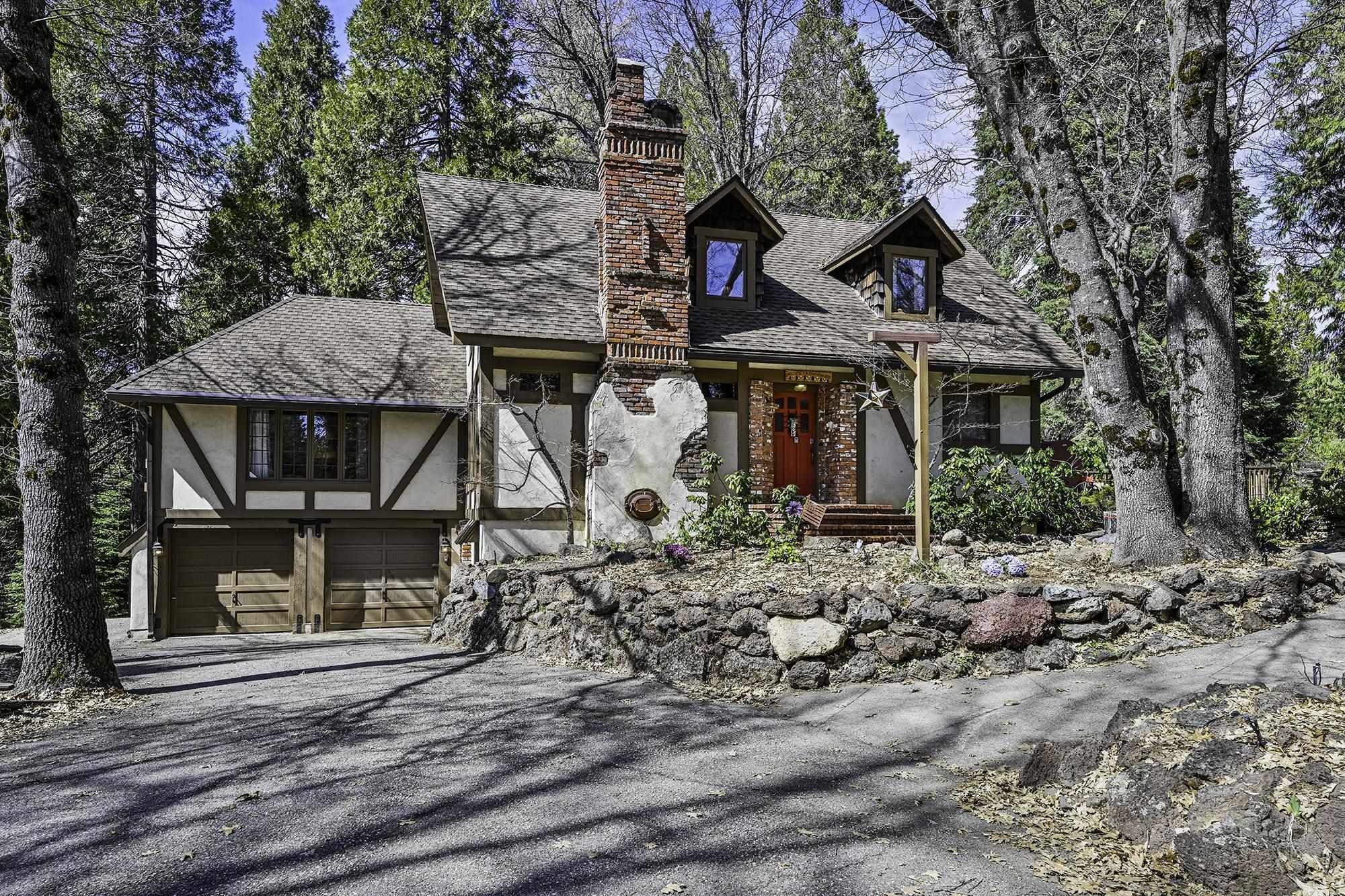 Mt Shasta, California, 96067, United States, 4 Bedrooms Bedrooms, ,3 BathroomsBathrooms,Residential,For Sale,1982137