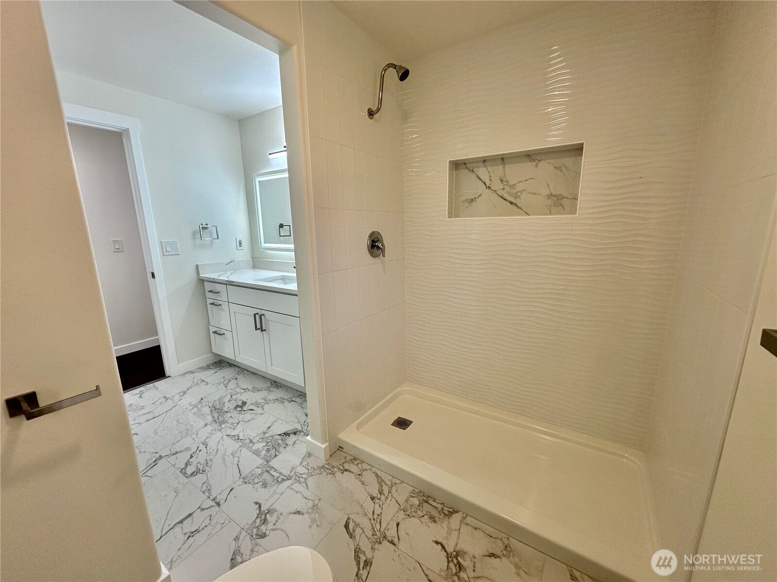 Olympia, Washington, 98516, United States, 4 Bedrooms Bedrooms, ,3 BathroomsBathrooms,Residential,For Sale,1905685