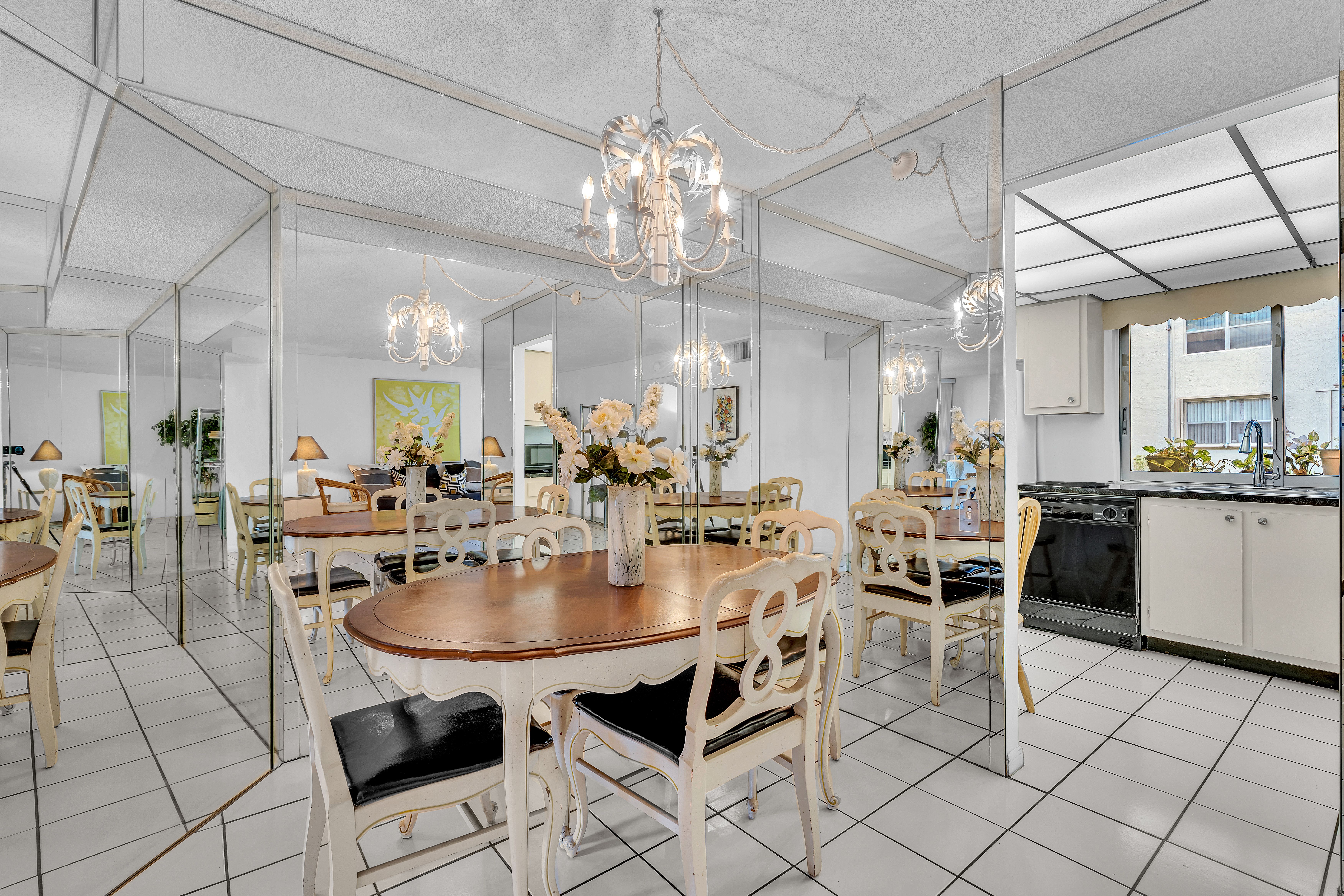  9360 Lime Bay Blvd, Tamarac, FL, 33321 - 物件實景