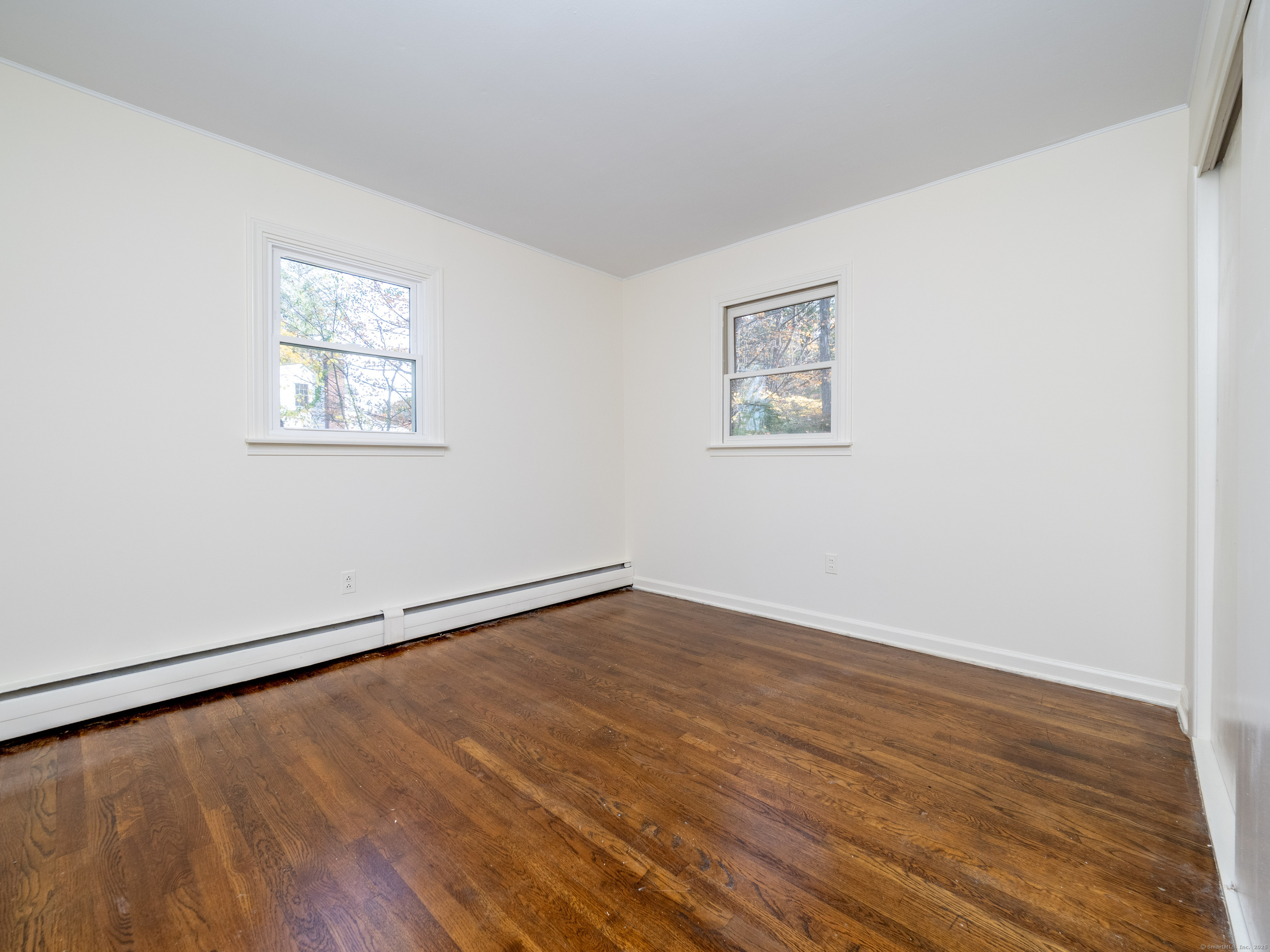 Ridgefield, Connecticut, 06877, United States, 4 Bedrooms Bedrooms, ,2 BathroomsBathrooms,Residential,For Sale,1989394