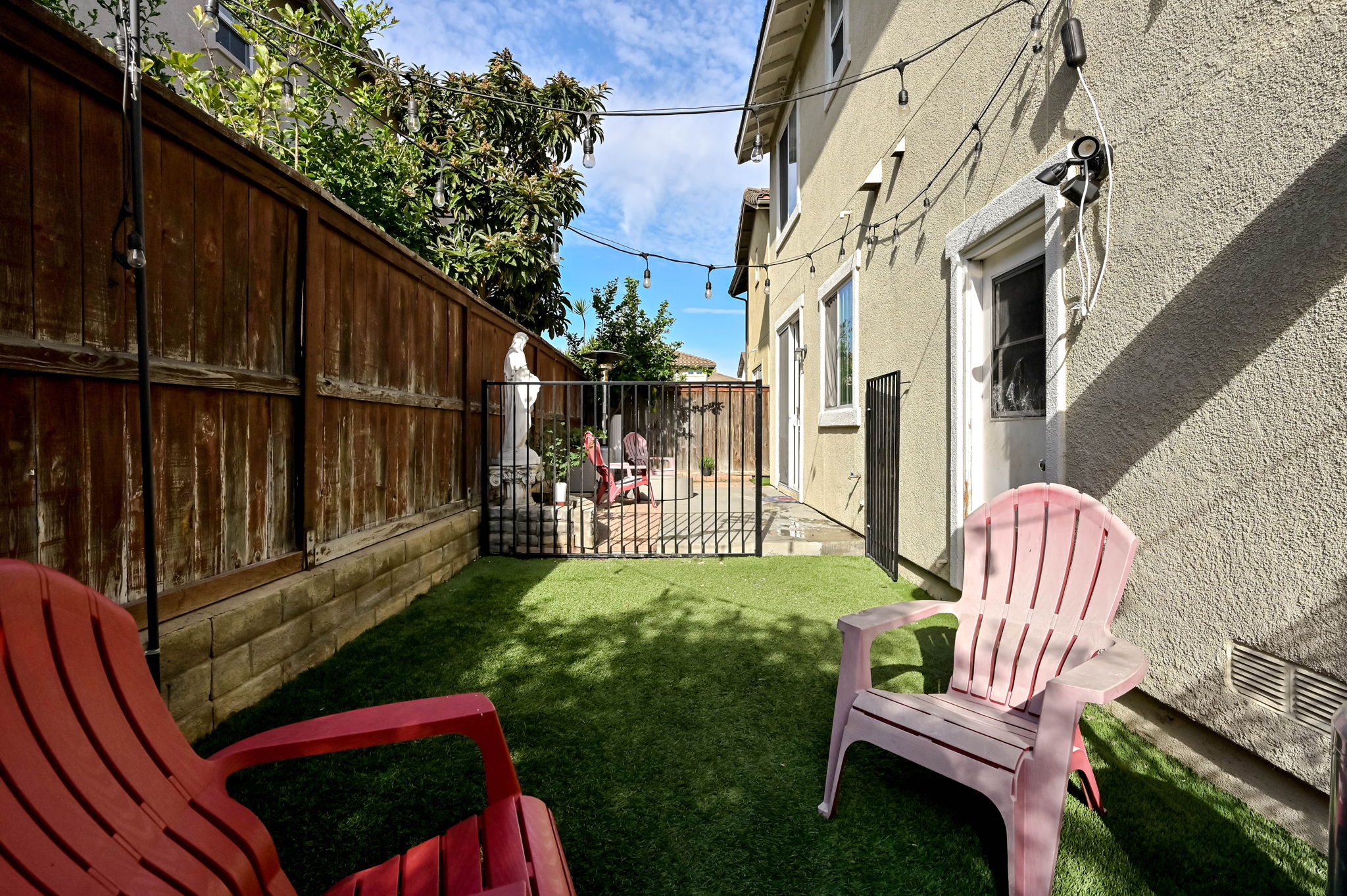 Carson, California, 90745, United States, 3 Bedrooms Bedrooms, ,3 BathroomsBathrooms,Residential,For Sale,2001488