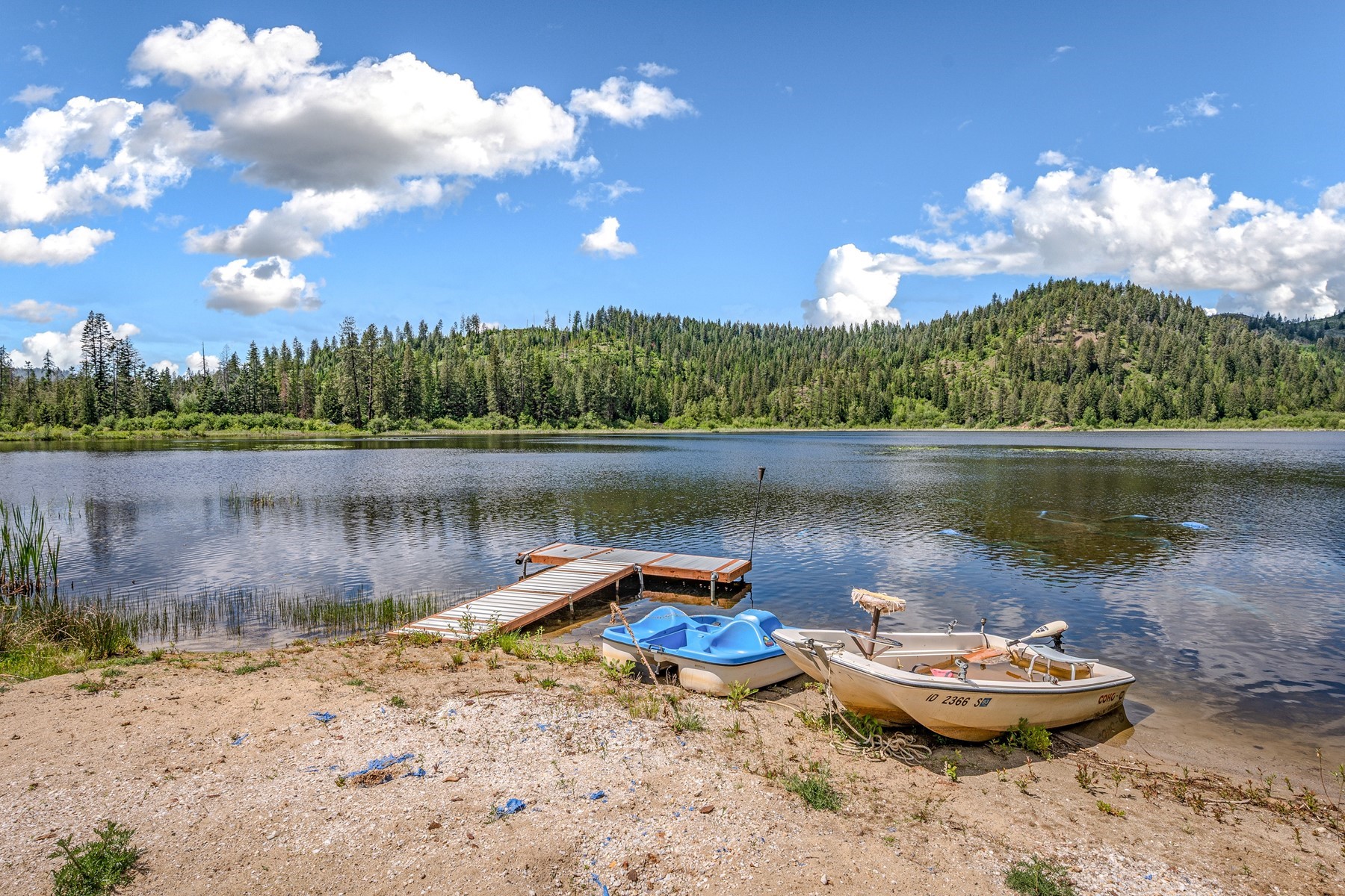  Lake Retreat on Private Acreage - 物件實景