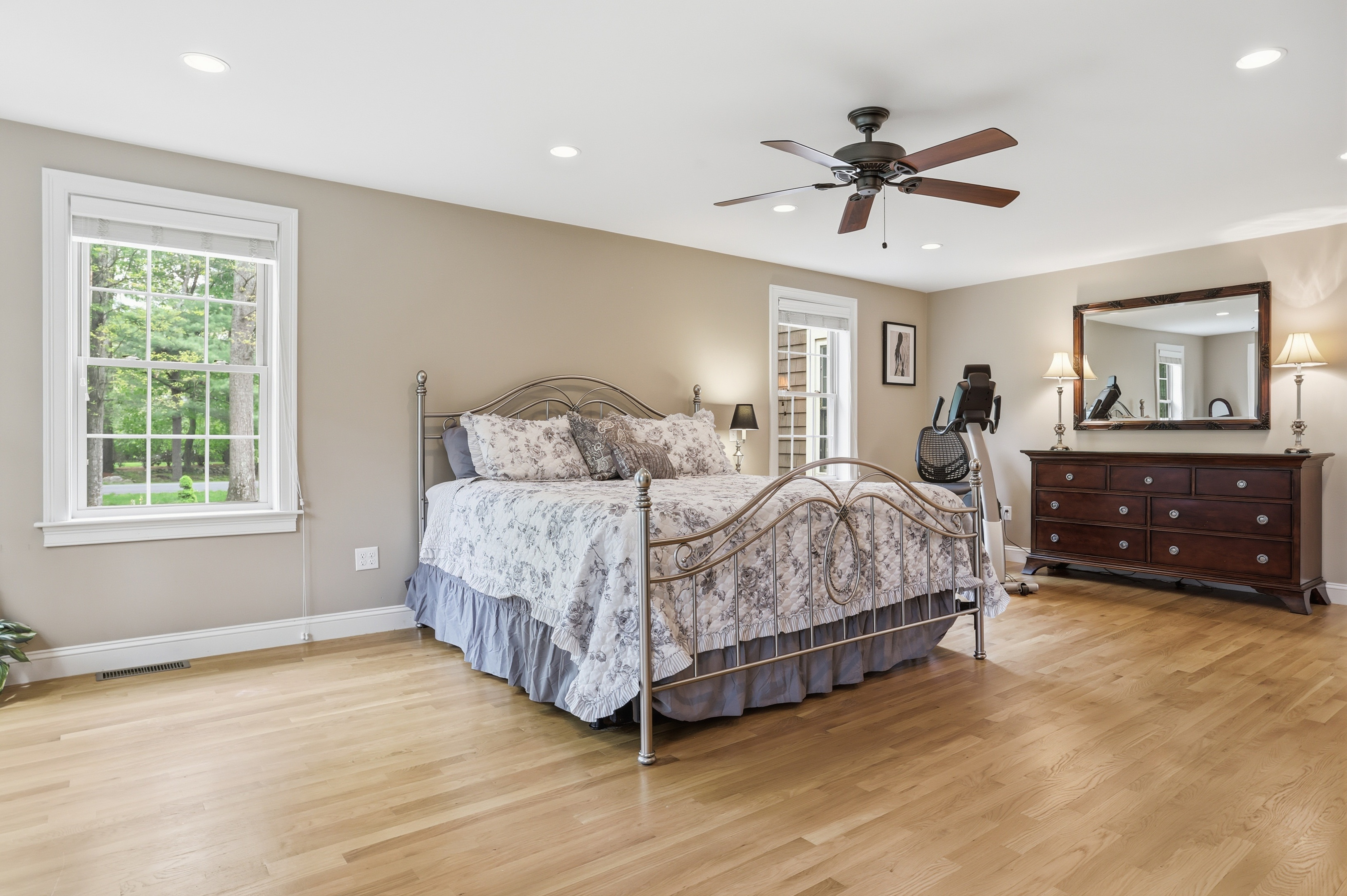  46 Hayden Lane, Bedford, MA 01730 - 物件實景