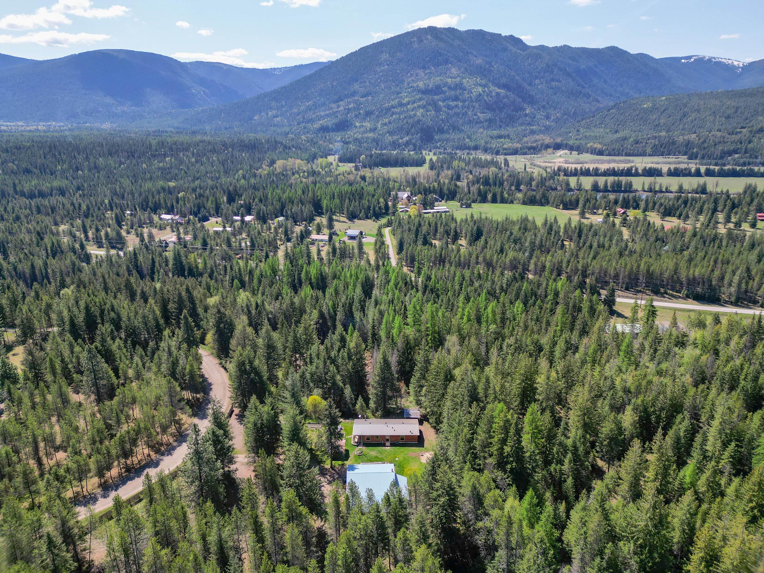 Clark Fork, Idaho, 83811, United States, 3 Bedrooms Bedrooms, ,2 BathroomsBathrooms,Residential,For Sale,1887934