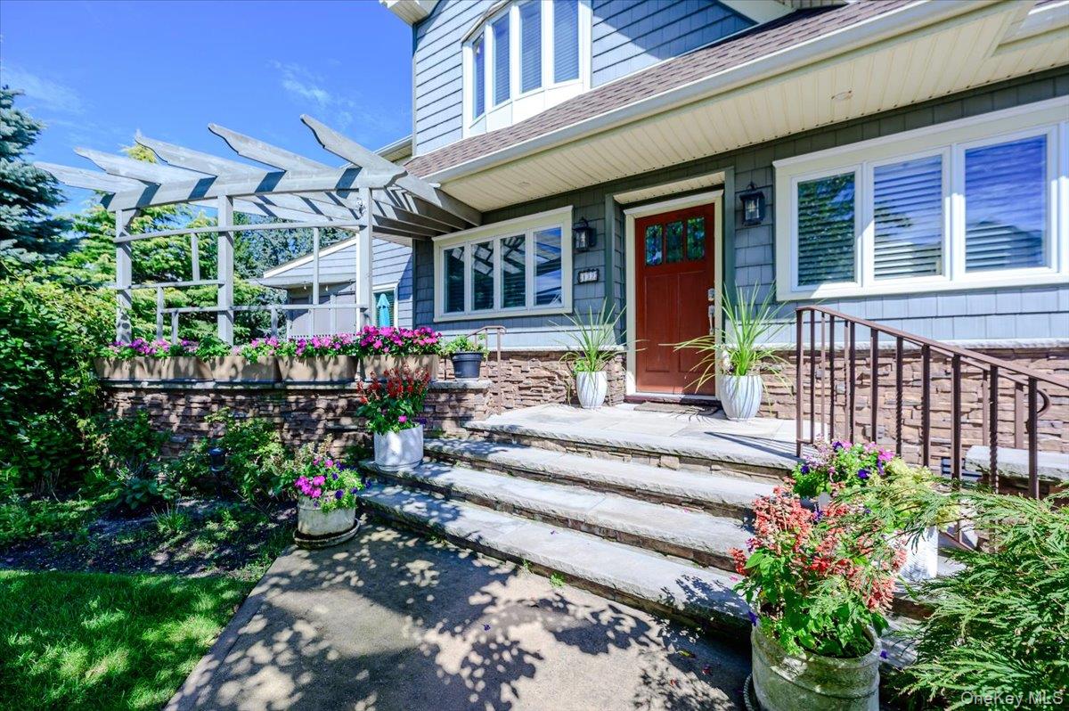 Blackheath Rd, Lido Beach, NY 11561 #1