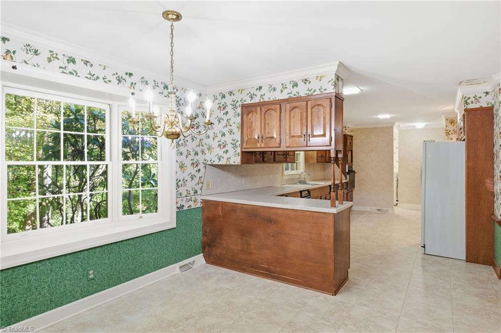 Winston-Salem, North Carolina, 27106, United States, 4 Bedrooms Bedrooms, ,3 BathroomsBathrooms,Residential,For Sale,1970256