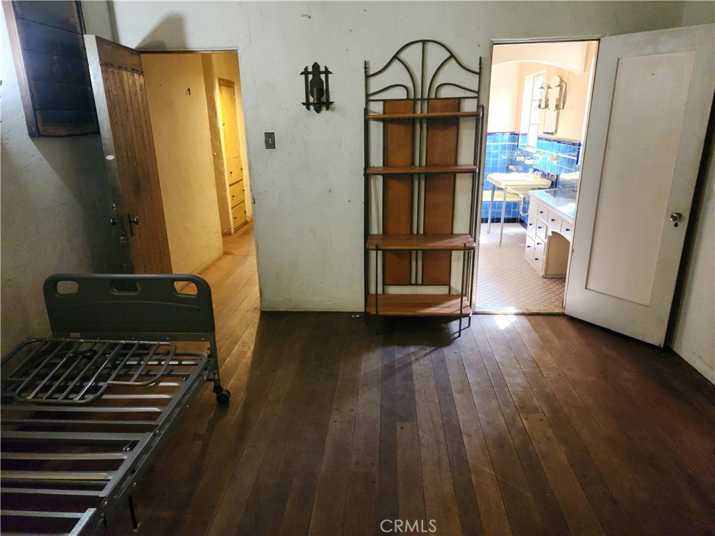 Riverside, California, 92501, United States, 4 Bedrooms Bedrooms, ,2 BathroomsBathrooms,Residential,For Sale,1966223