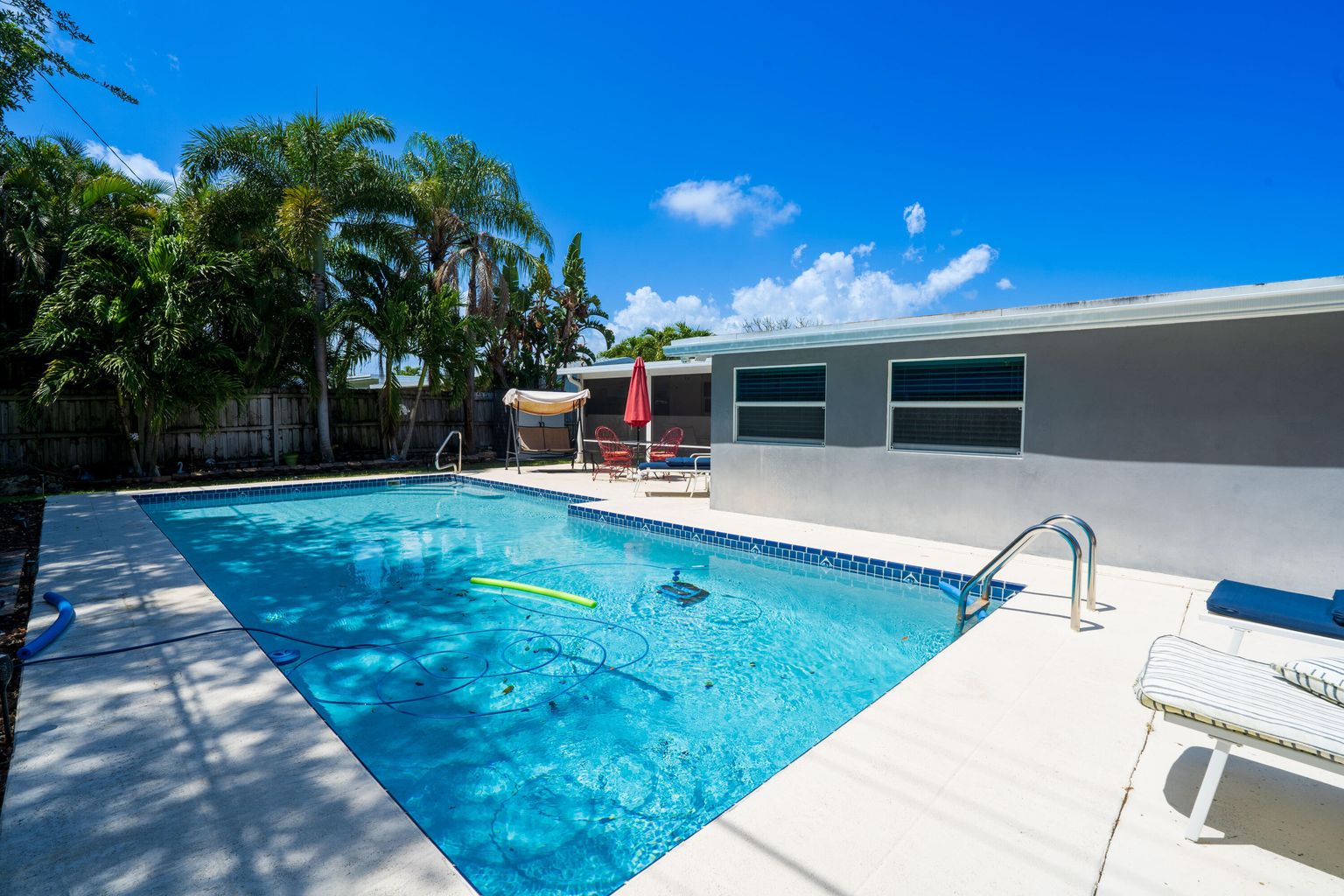 Palm Beach Gardens, Florida, 33410, United States, 4 Bedrooms Bedrooms, ,2 BathroomsBathrooms,Residential,For Sale,1981355