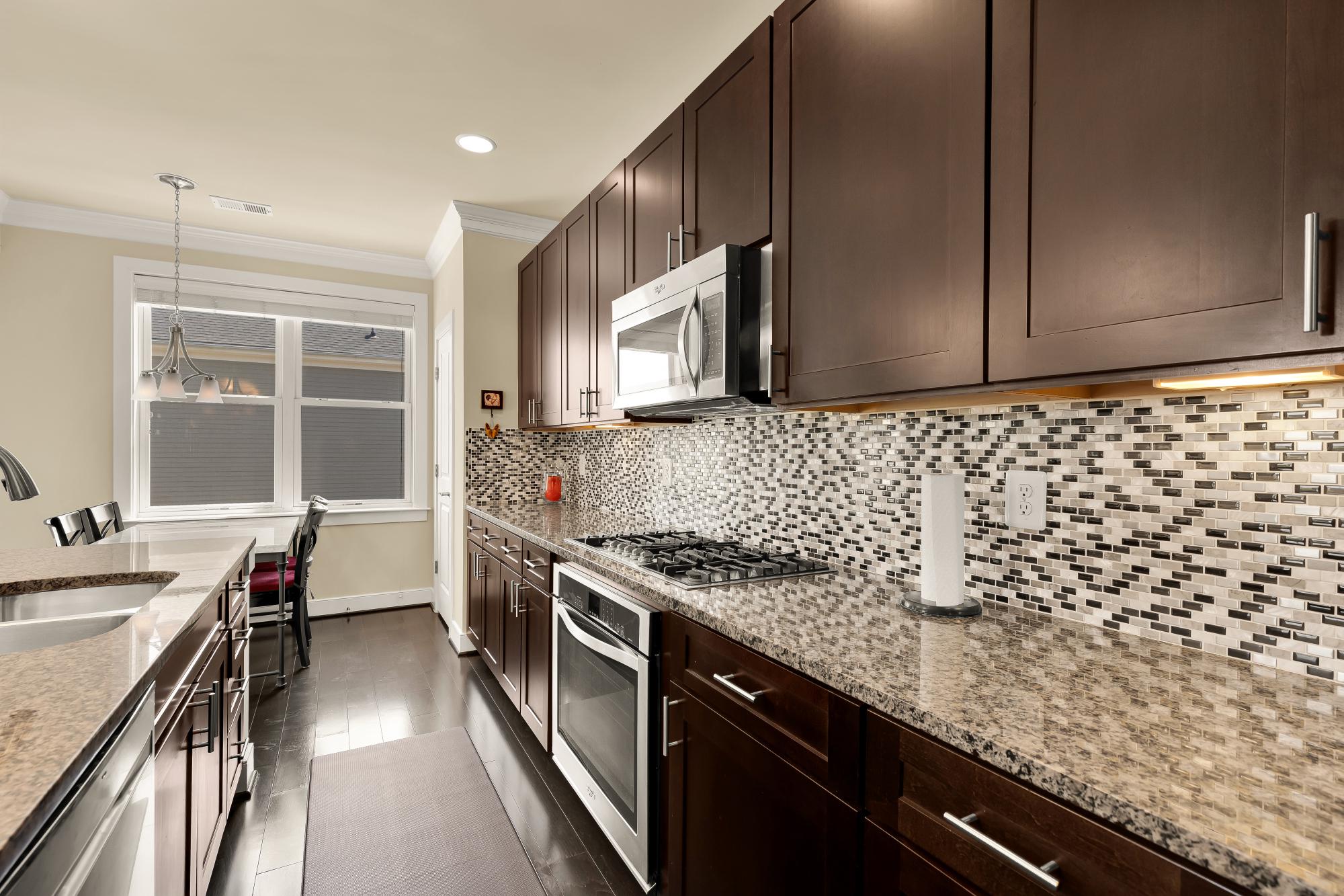  701 Annie Rose, Alexandria, VA, 22301 - 物件實景