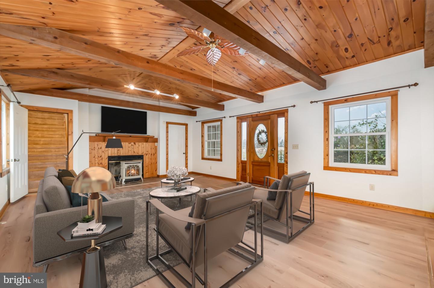 Mechanicsburg, Pennsylvania, 17055, United States, 4 Bedrooms Bedrooms, ,4 BathroomsBathrooms,Residential,For Sale,1991267