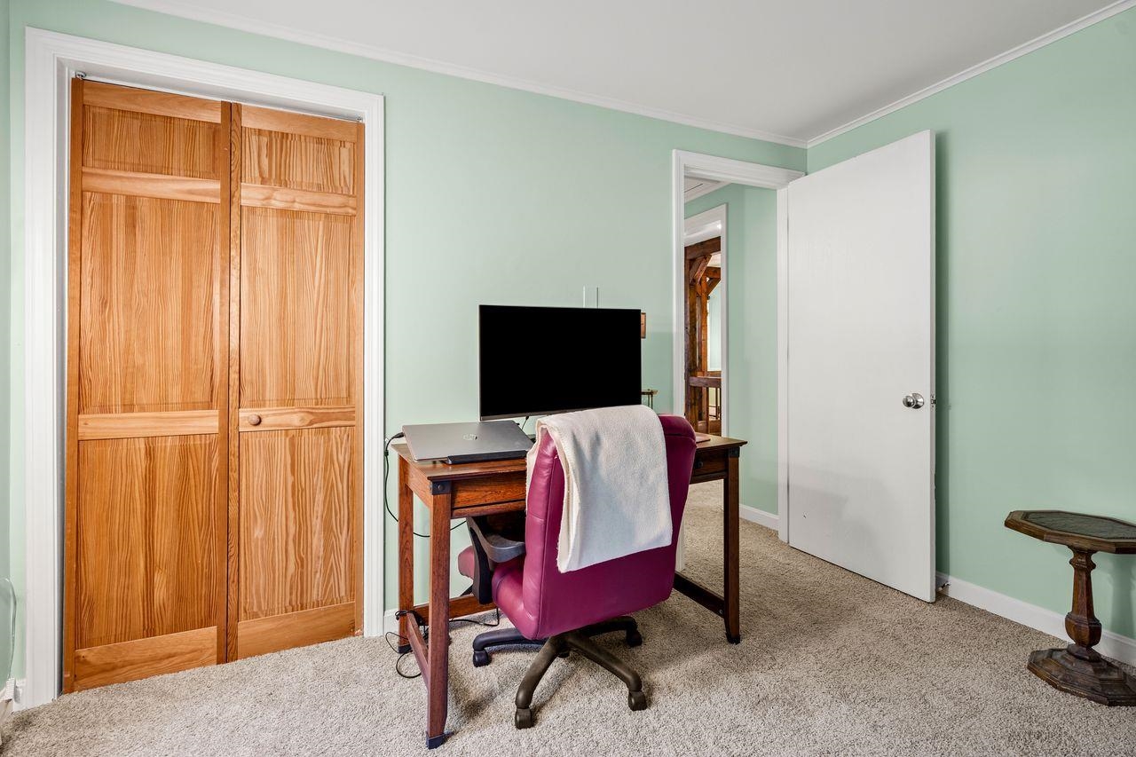 Amherst, New Hampshire, 03031, United States, 2 Bedrooms Bedrooms, ,1 BathroomBathrooms,Residential,For Sale,1996144