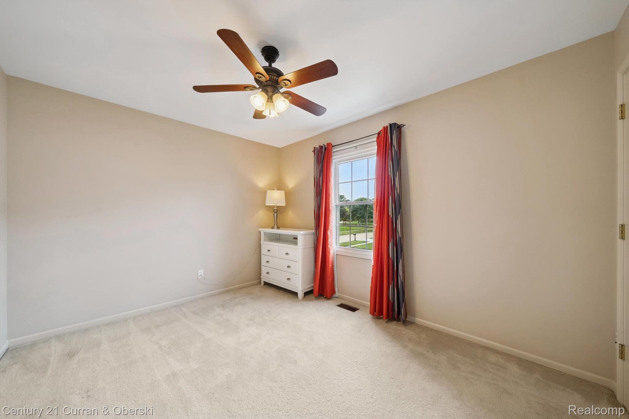 Canton Charter Township, Michigan, 48187, United States, 4 Bedrooms Bedrooms, ,3 BathroomsBathrooms,Residential,For Sale,1977619