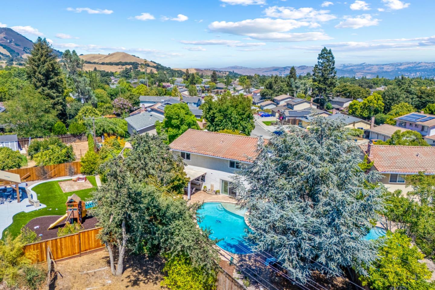 Morgan Hill, California, 95037, United States, 5 Bedrooms Bedrooms, ,3 BathroomsBathrooms,Residential,For Sale,1934202