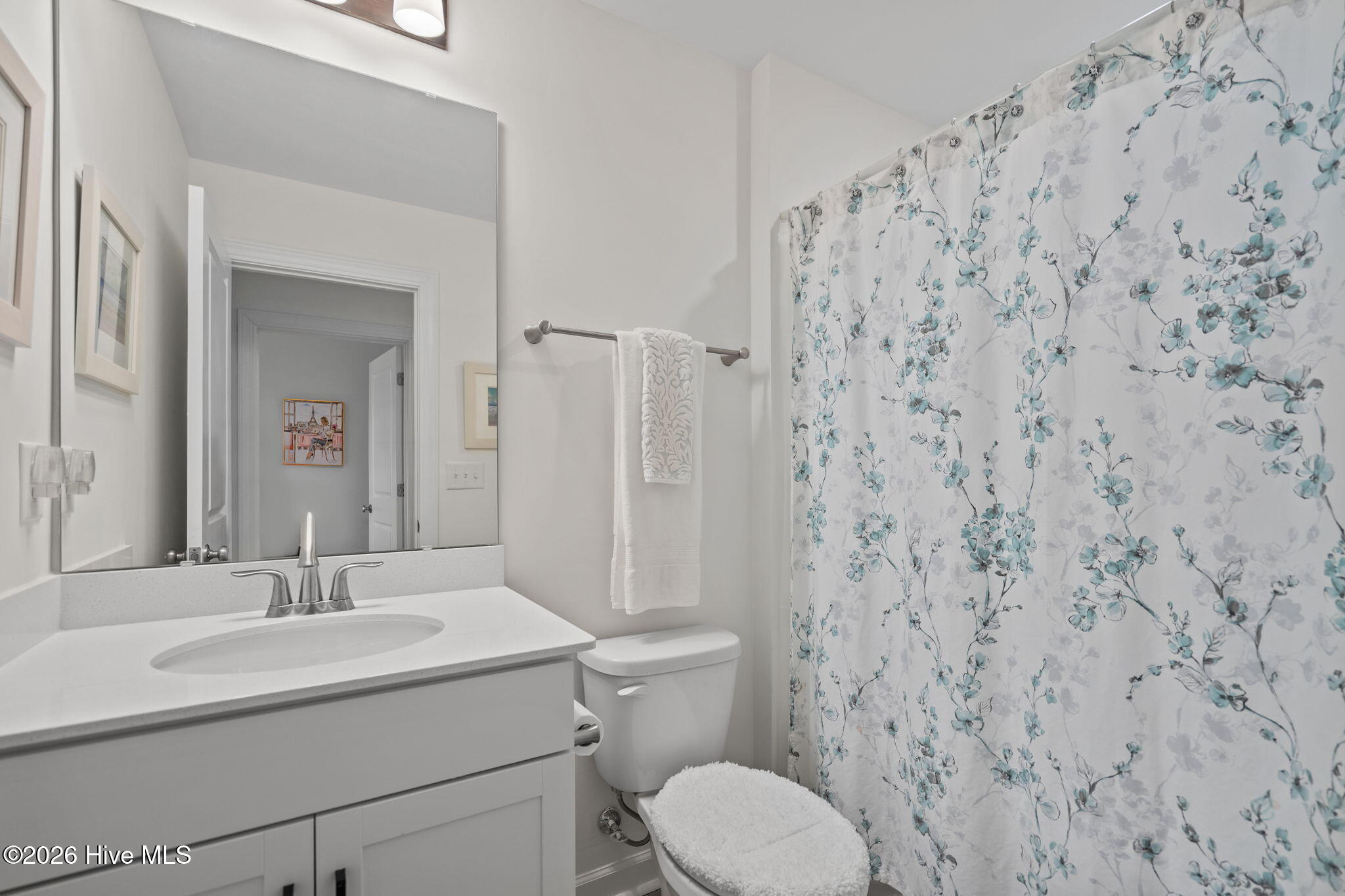 Wilmington, North Carolina, 28411, United States, 6 Bedrooms Bedrooms, ,4 BathroomsBathrooms,Residential,For Sale,2030860