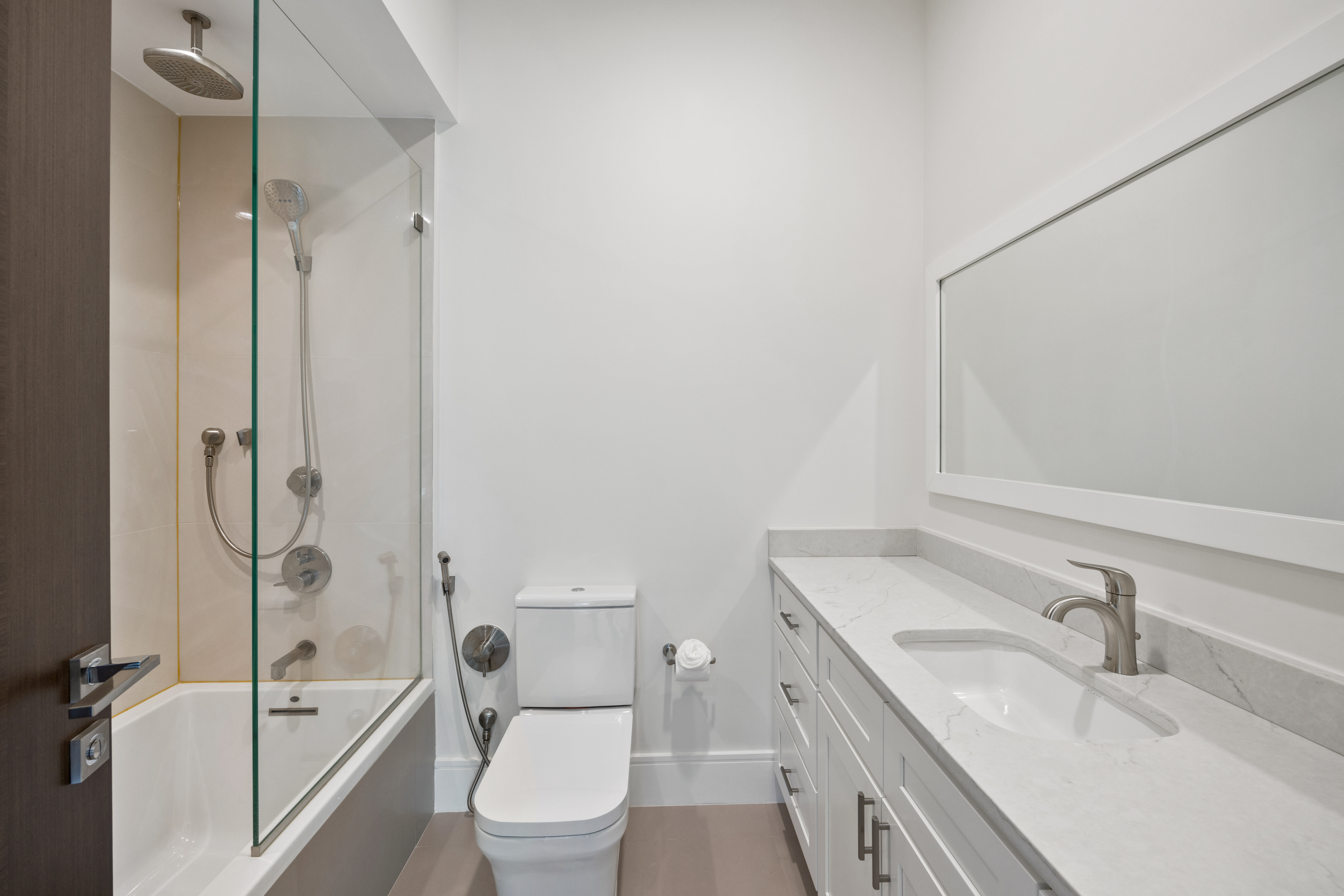  8880 Bradley Boulevard, Bethesda, MD, 20817 - 物件實景