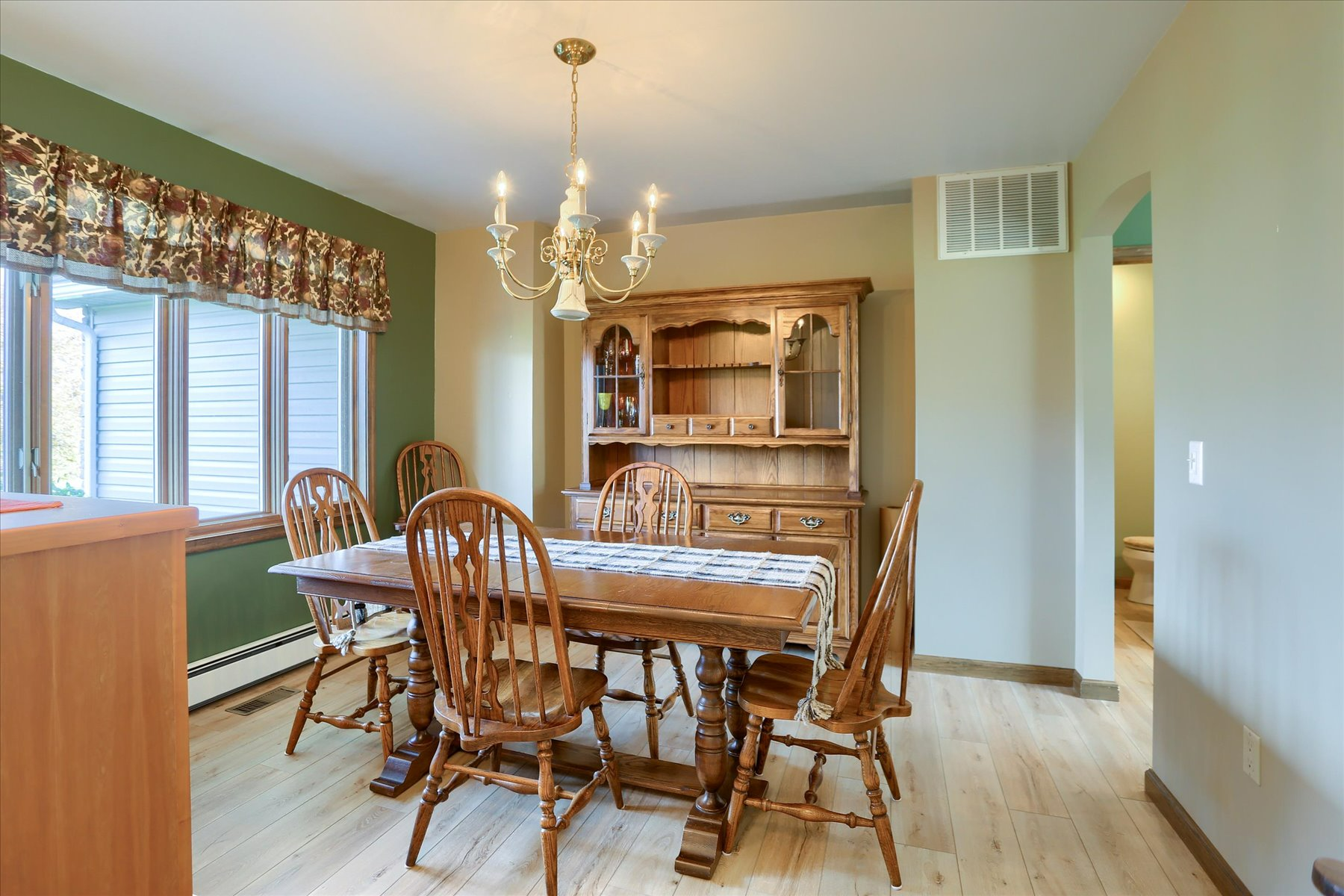 Richfield, Pennsylvania, 17086, United States, 3 Bedrooms Bedrooms, ,3 BathroomsBathrooms,Residential,For Sale,1993860