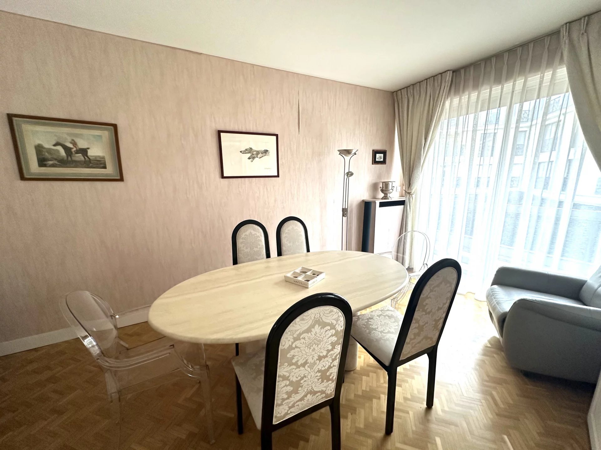 Le Vésinet, Île-de-France, 78110, FR, 3 Bedrooms Bedrooms, ,4 BathroomsBathrooms,Residential,For Sale,1994882