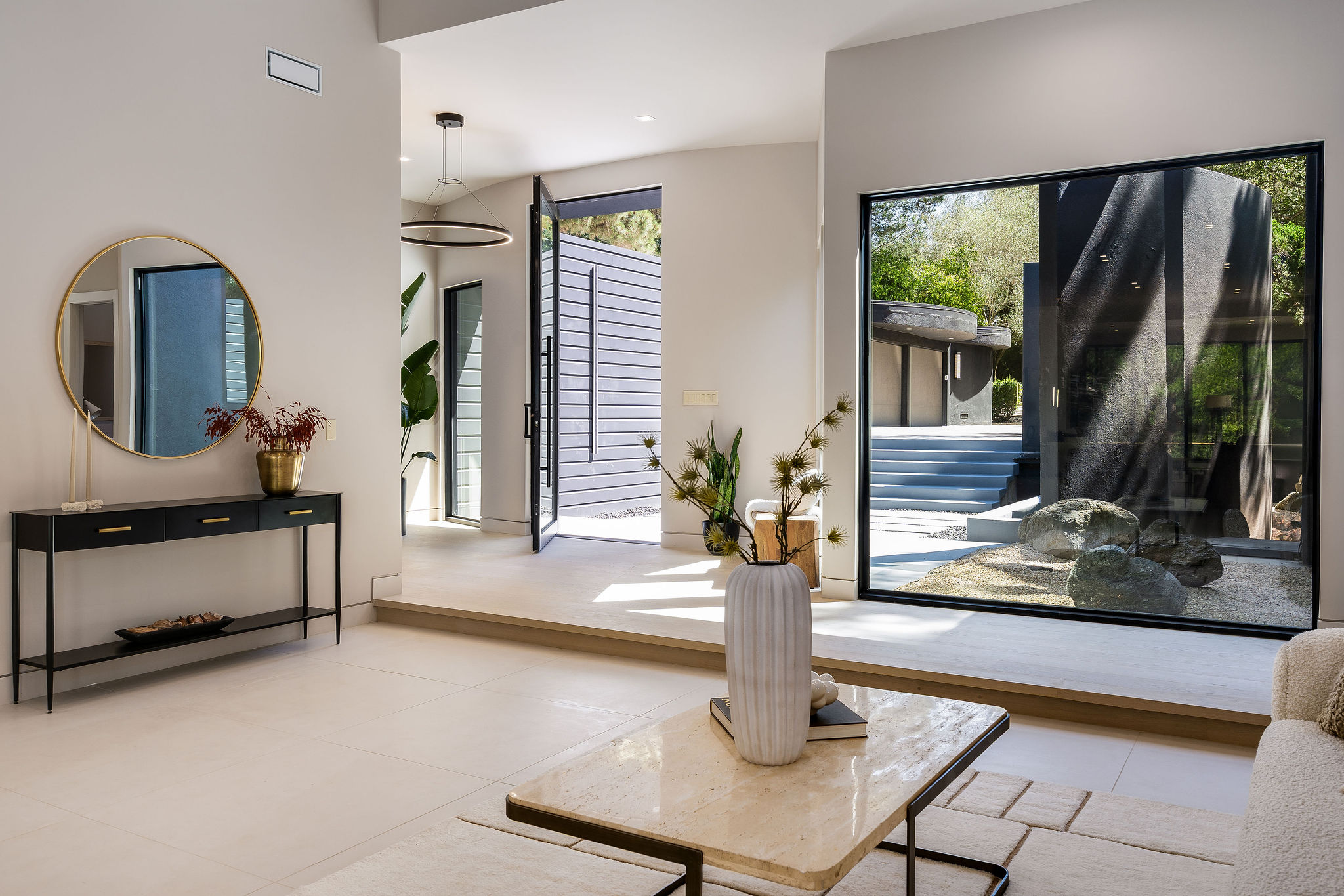  5645 Bacon Road - 物件實景