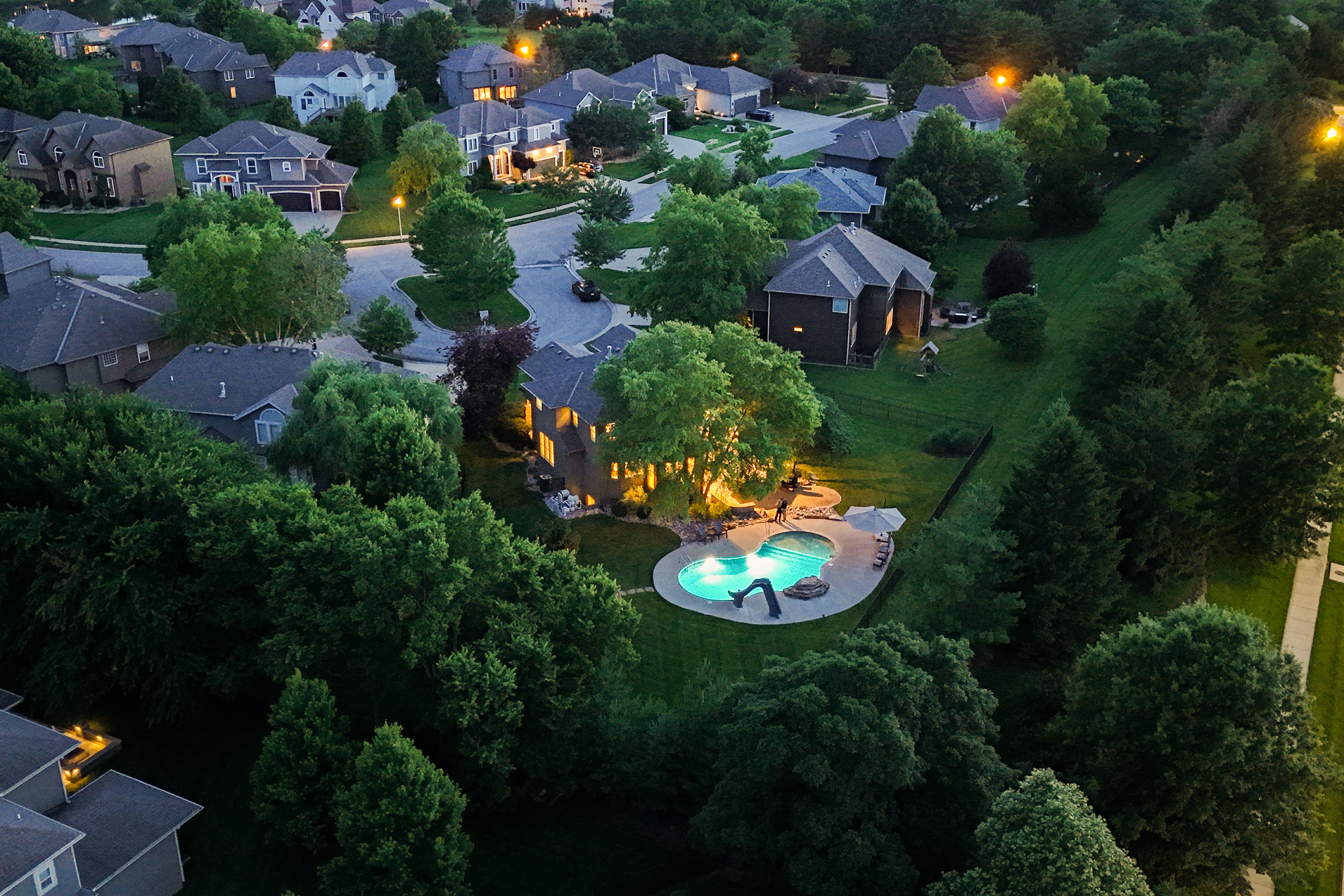  15933 Ballentine Street, Overland Park, KS 66221 - 物件實景
