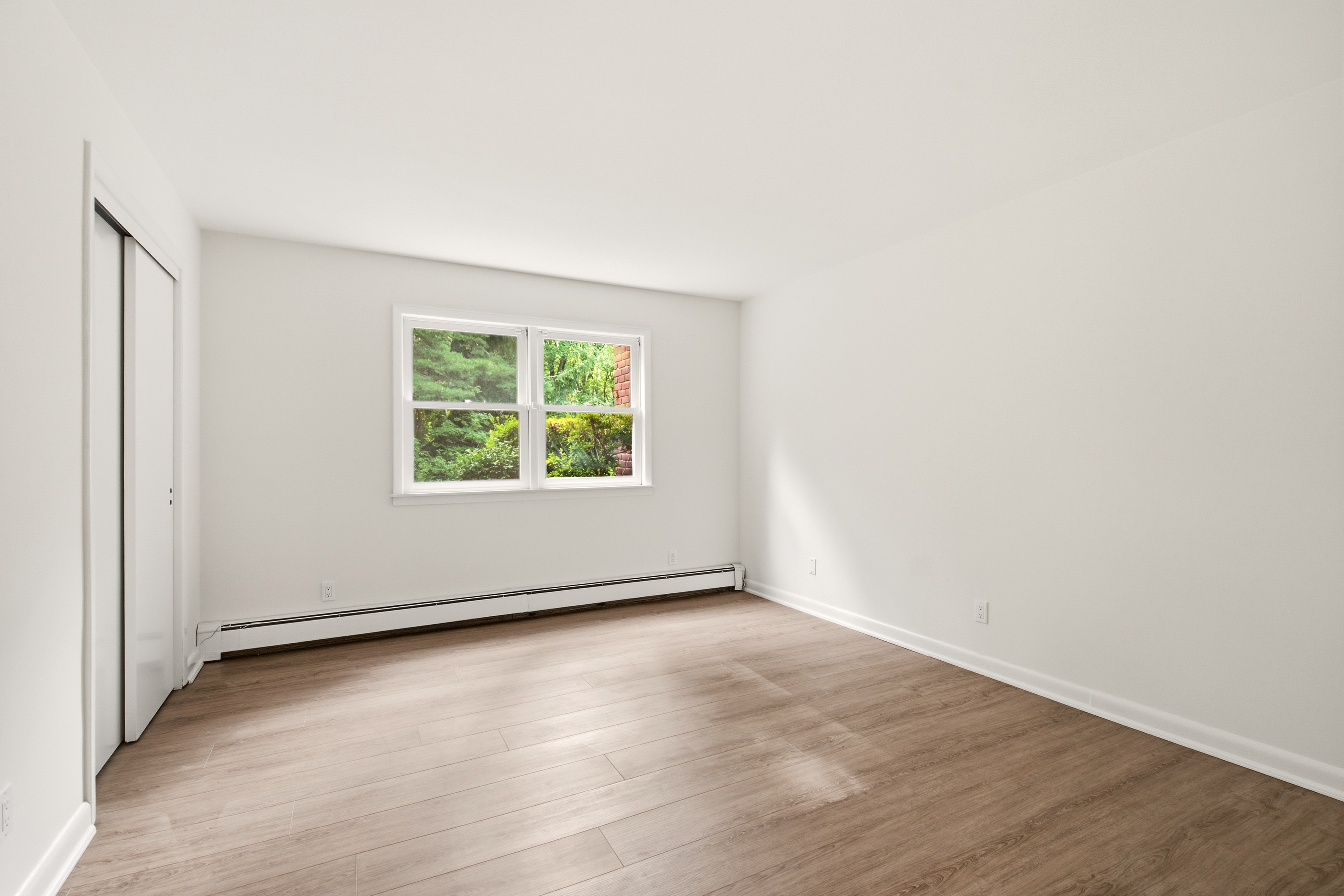  14 Pheasant Hill Lane, Glen Head, NY, 11545 - 物件實景