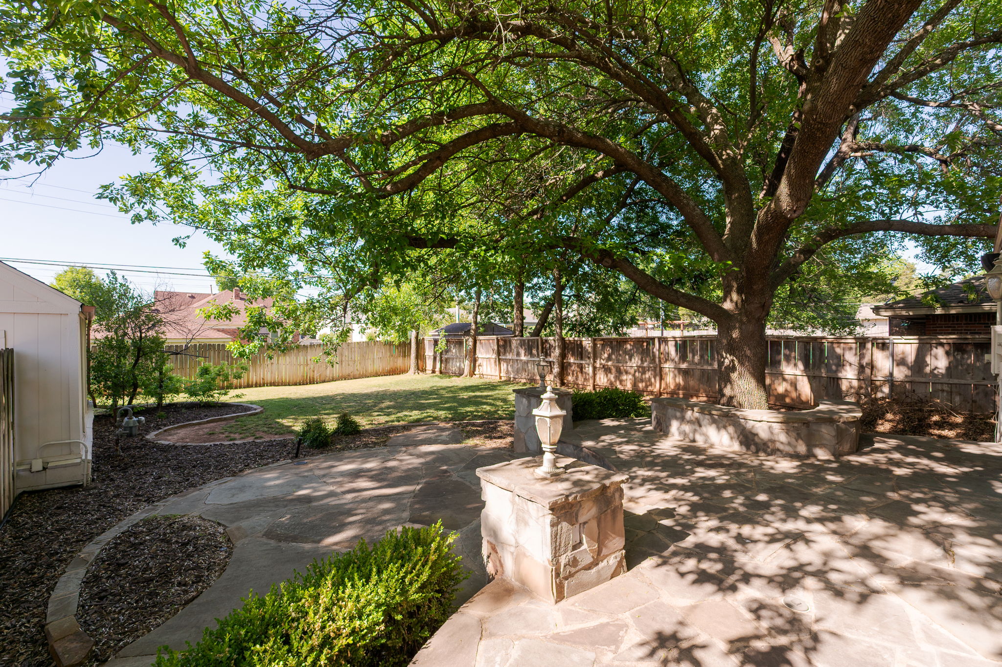  1108 West Wilshire Boulevard, Nichols Hills, OK 73116 - 物件實景