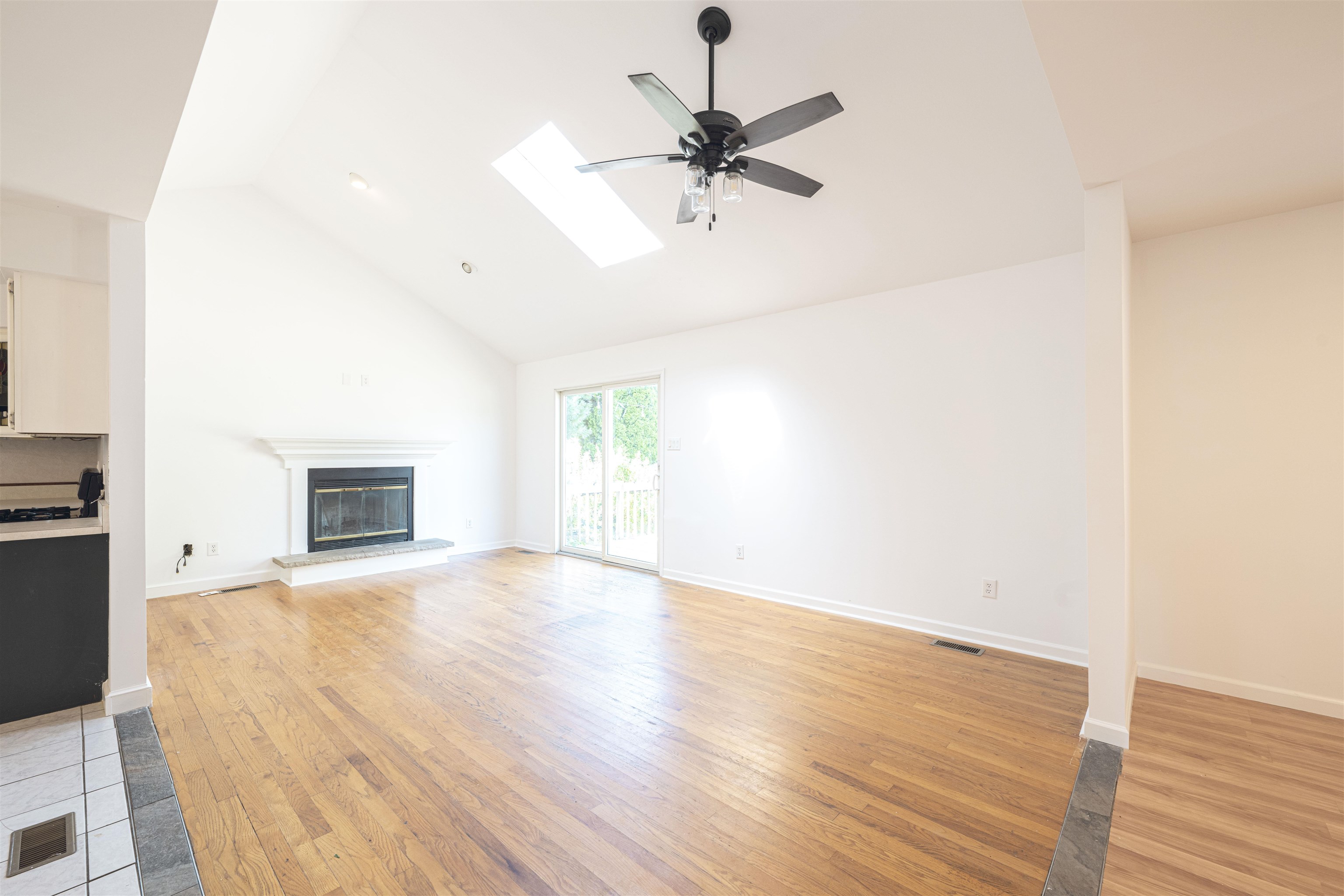 Lower Township, New Jersey, 08204, United States, 4 Bedrooms Bedrooms, ,2 BathroomsBathrooms,Residential,For Sale,1933494
