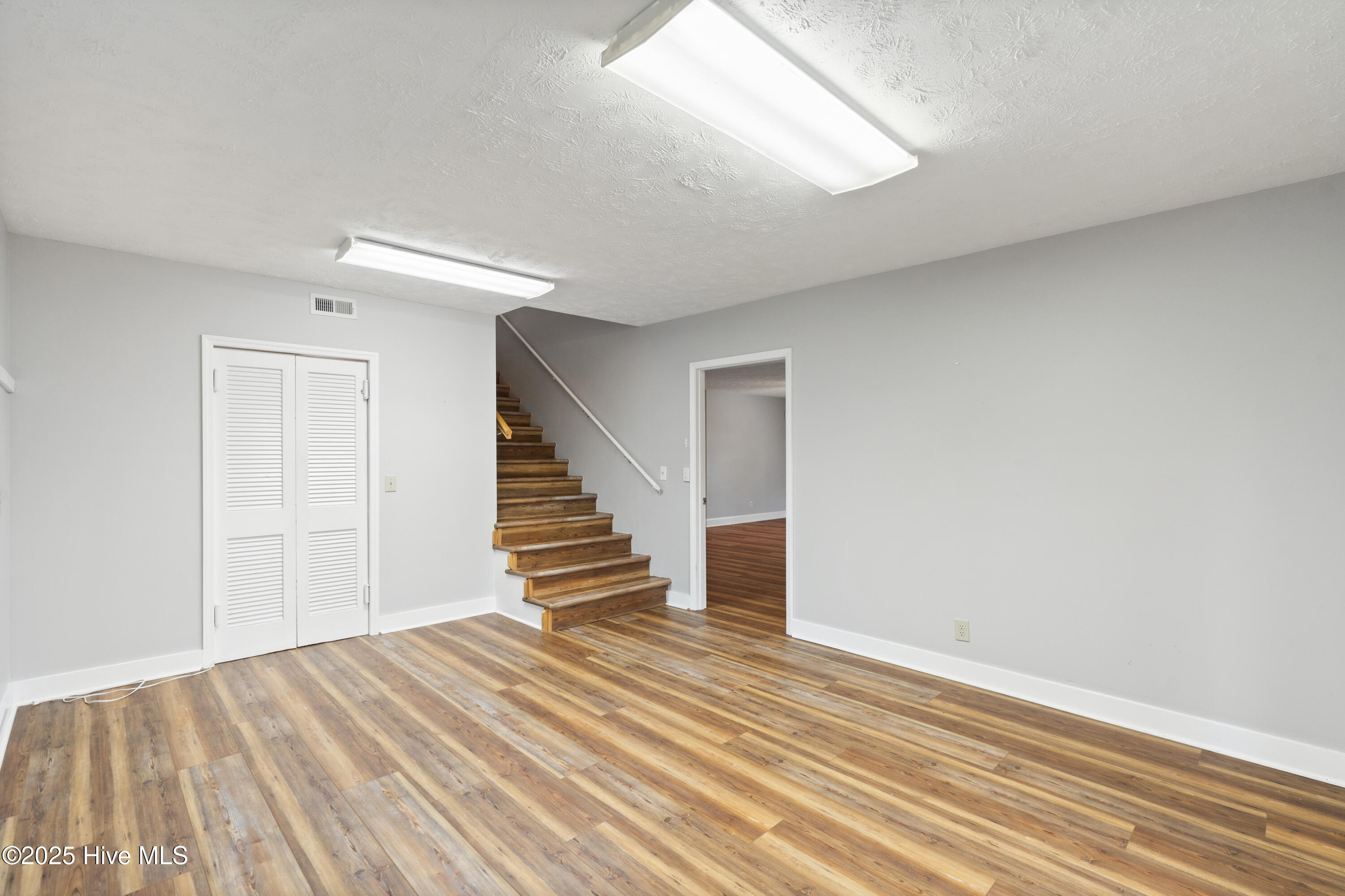 Emerald Isle, North Carolina, 28594, United States, 3 Bedrooms Bedrooms, ,3 BathroomsBathrooms,Residential,For Sale,1991113