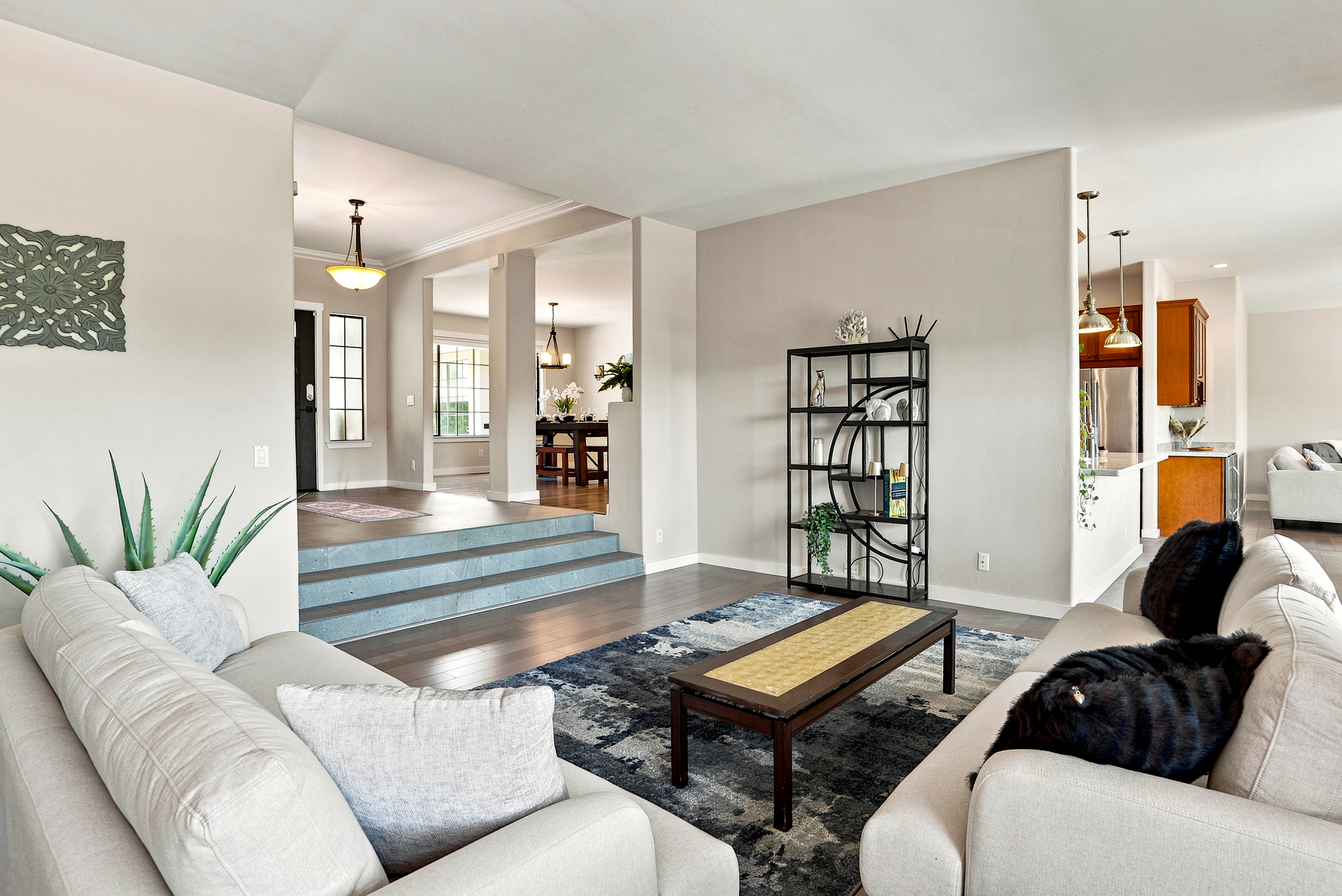  5324 Hidden Oak Court, Royal Oaks - 物件實景