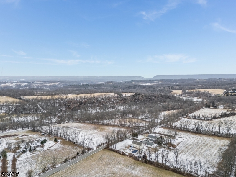 Columbia, New Jersey, 07832, United States, 3 Bedrooms Bedrooms, ,1 BathroomBathrooms,Residential,For Sale,2006110