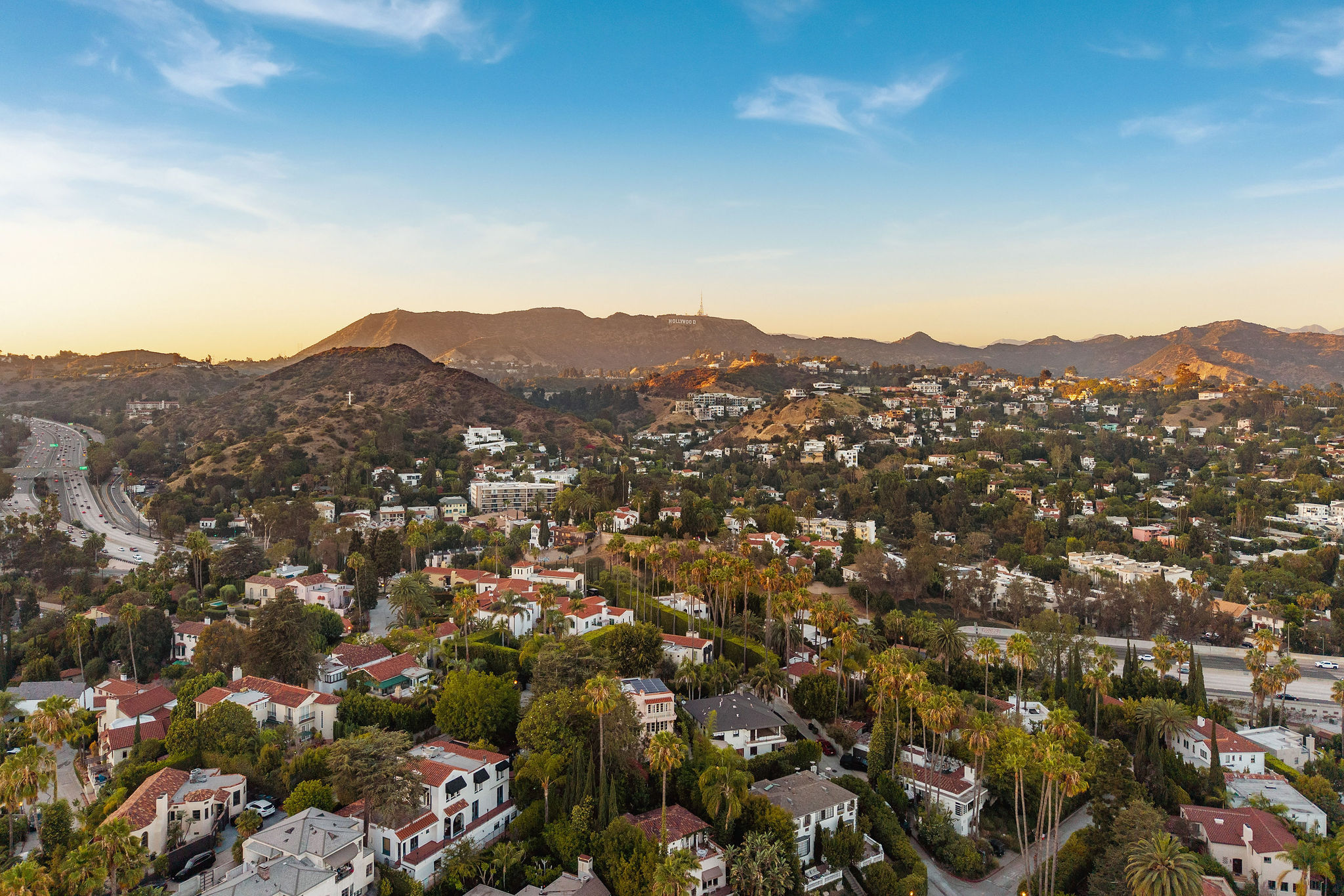  Romantic Spanish Retreat in Whitley Heights - 物件實景