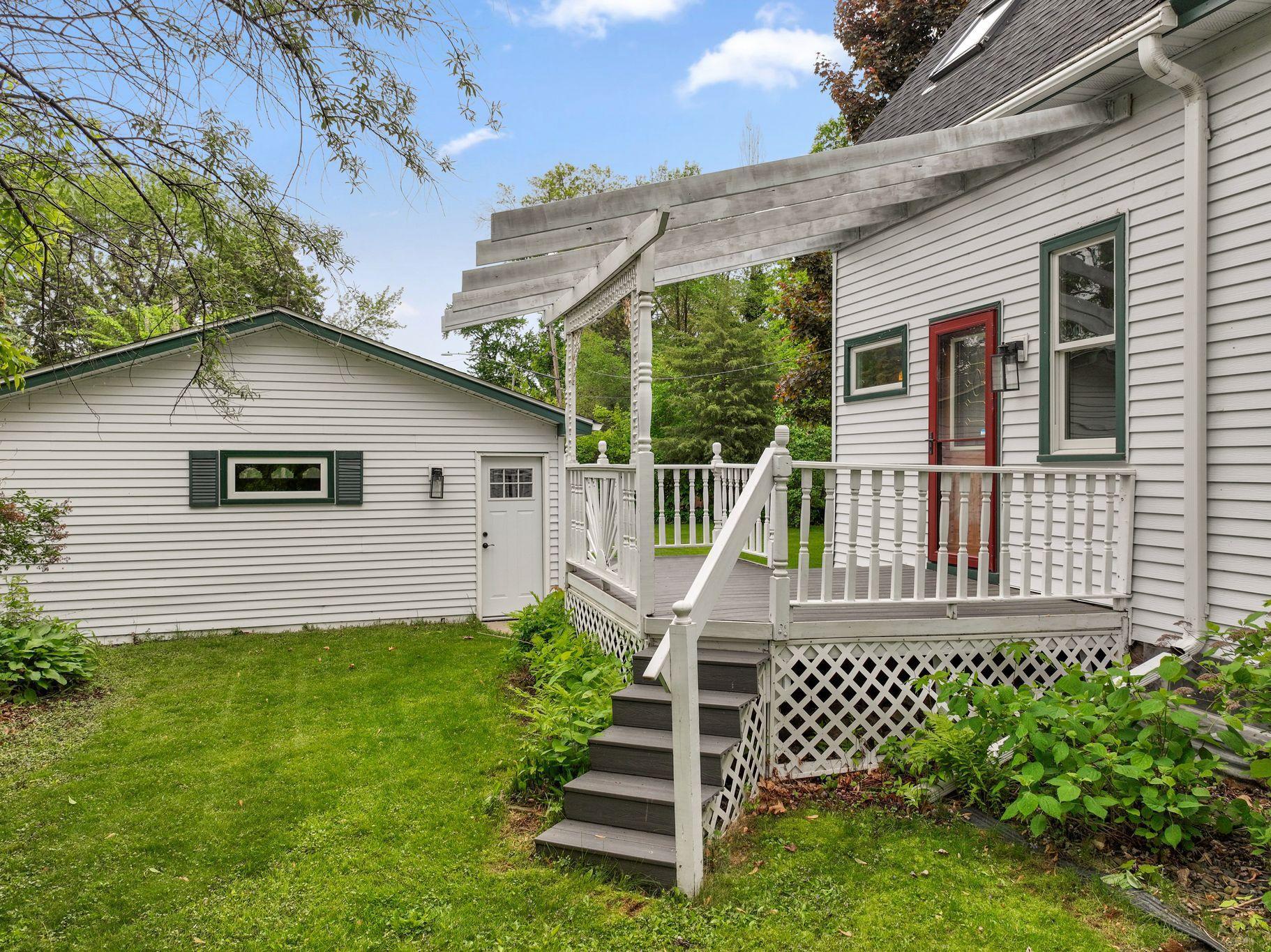 Center City, Minnesota, 55012, United States, 4 Bedrooms Bedrooms, ,1 BathroomBathrooms,Residential,For Sale,1837728