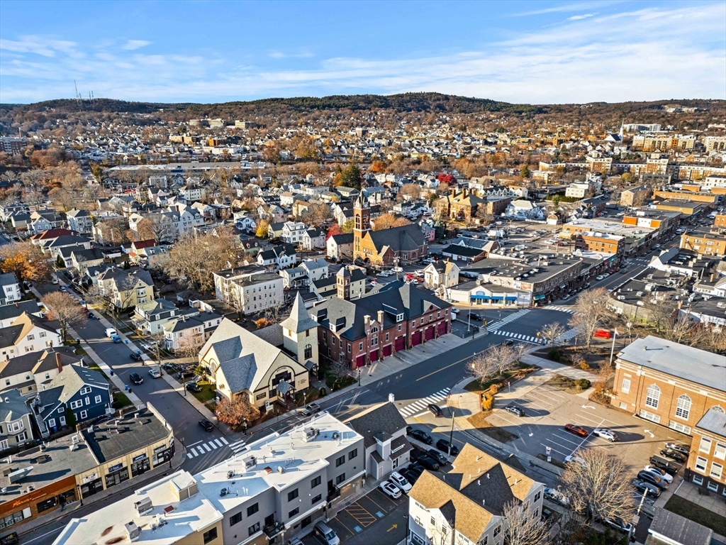 Waltham, Massachusetts, 02453, United States, 2 Bedrooms Bedrooms, ,2 BathroomsBathrooms,Residential,For Sale,2001729